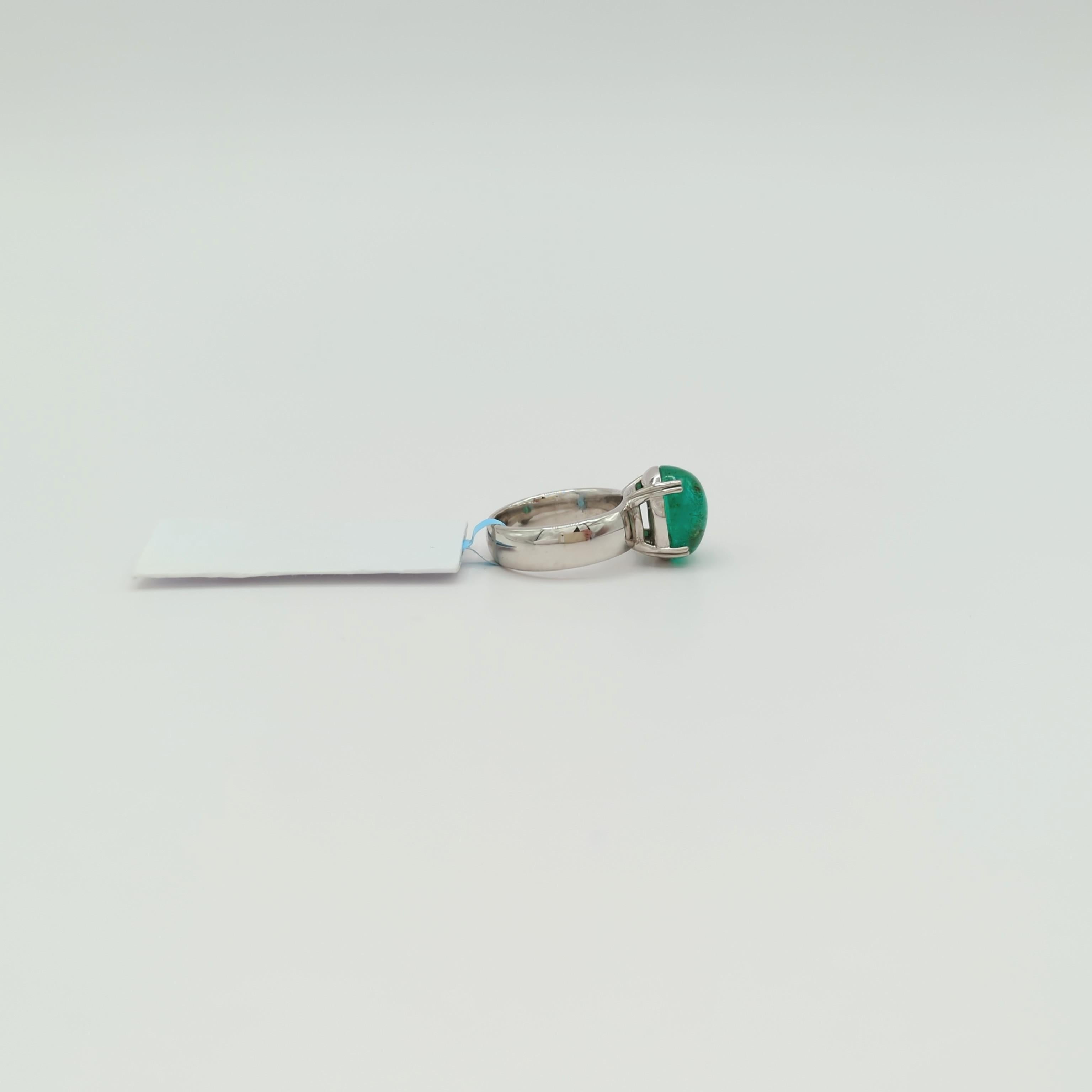 Women's or Men's Emerald Cabochon Ring in 14K White Gold For Sale