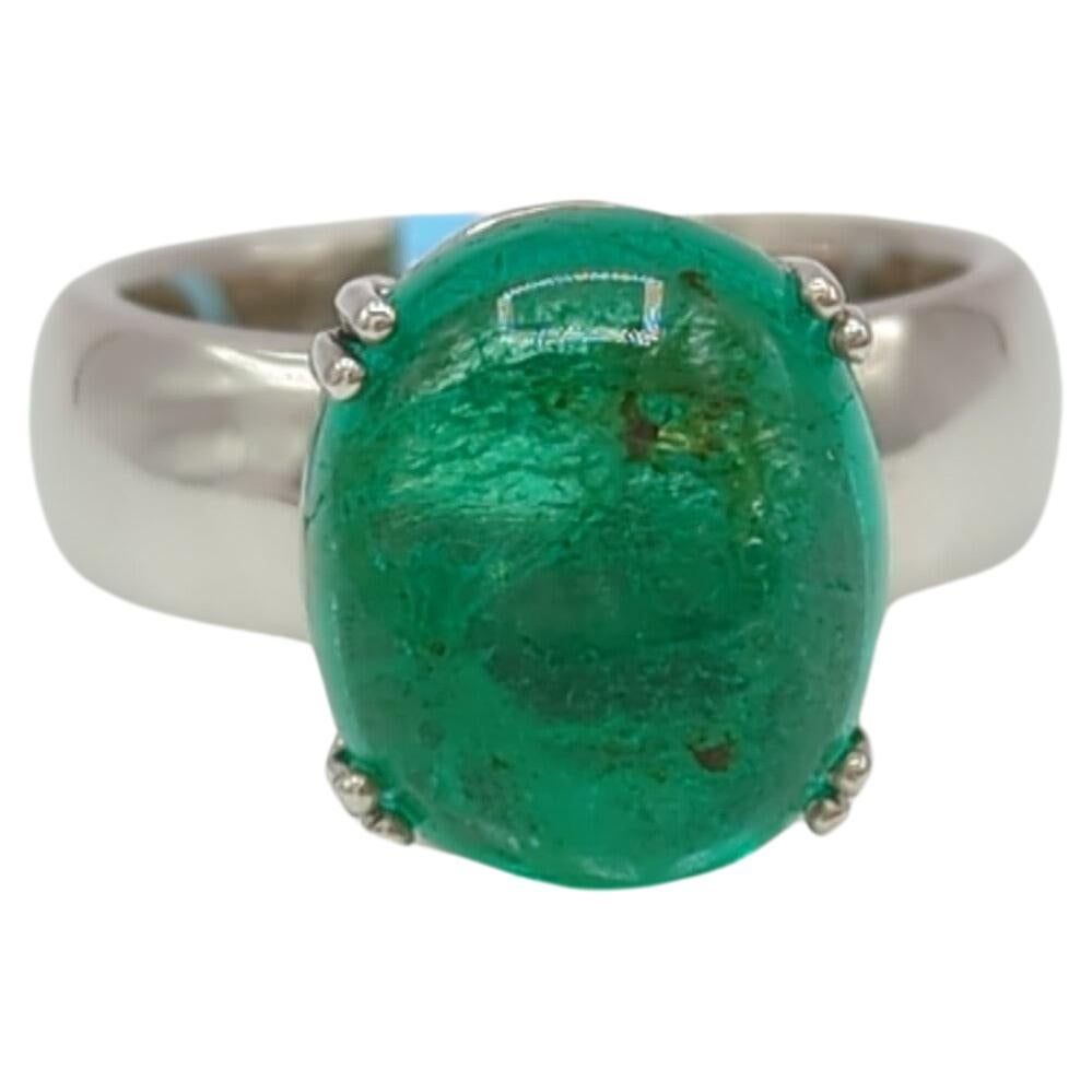Emerald Cabochon Ring in 14K White Gold For Sale