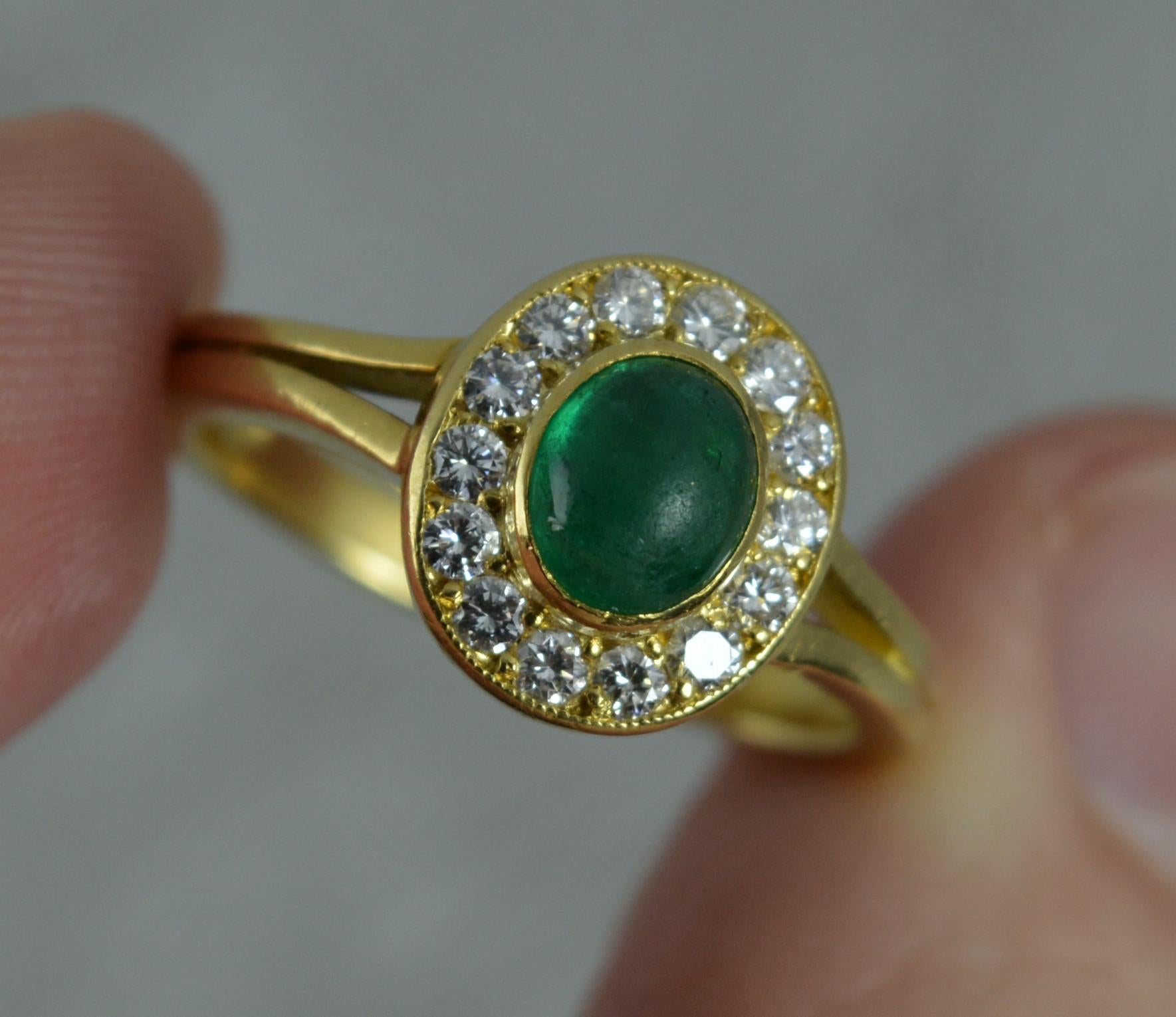 Women's Emerald Cabochon Vs1 Diamond 18 Carat Gold Cluster Ring