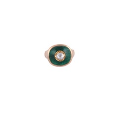 Emerald Cabochon(13.01Carat) Ring with Vintage-Style Diamond Inlaid(0.30Carat)