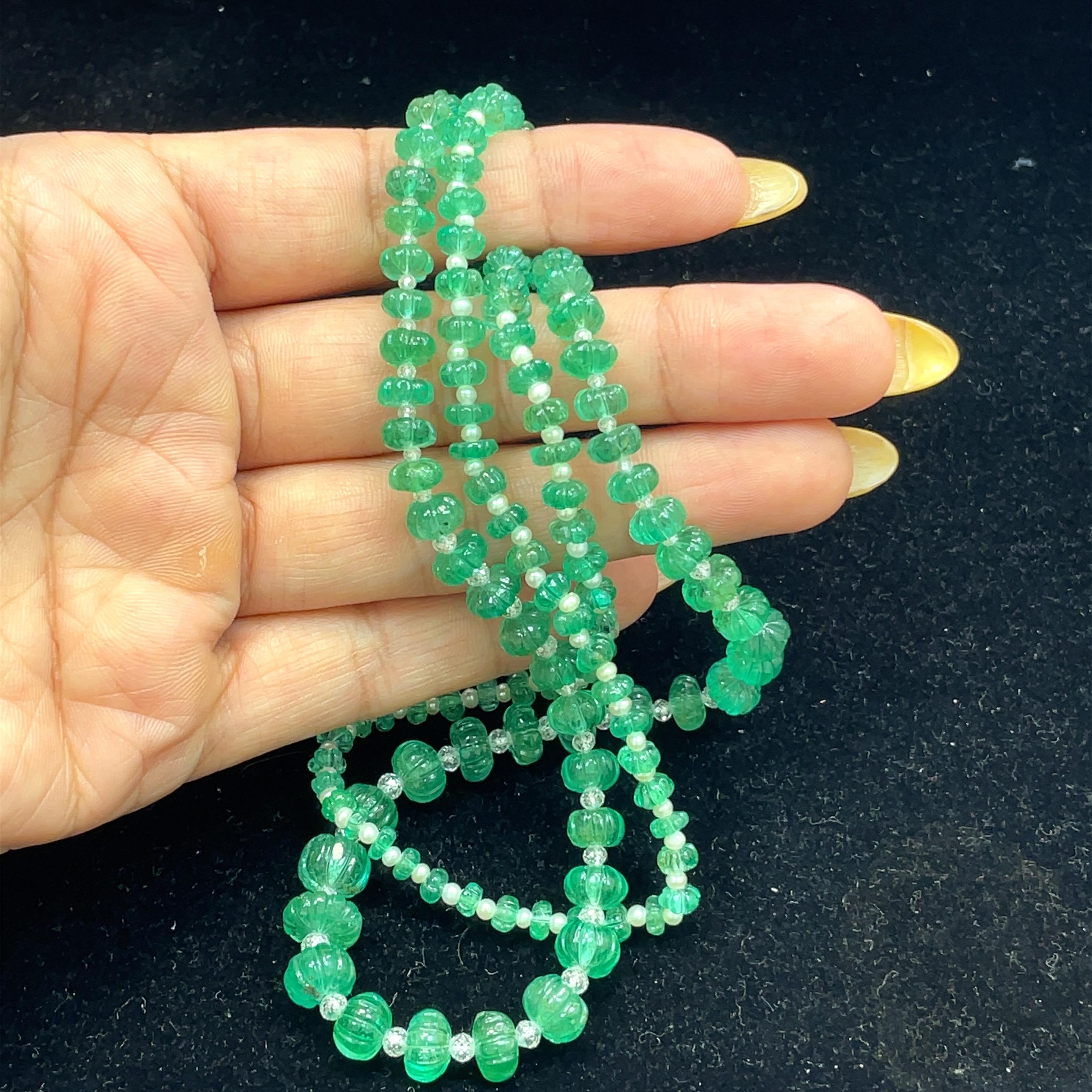 Emerald Carving Necklace with Pearls and Briolette Diamonds In New Condition For Sale In Hong Kong, HK