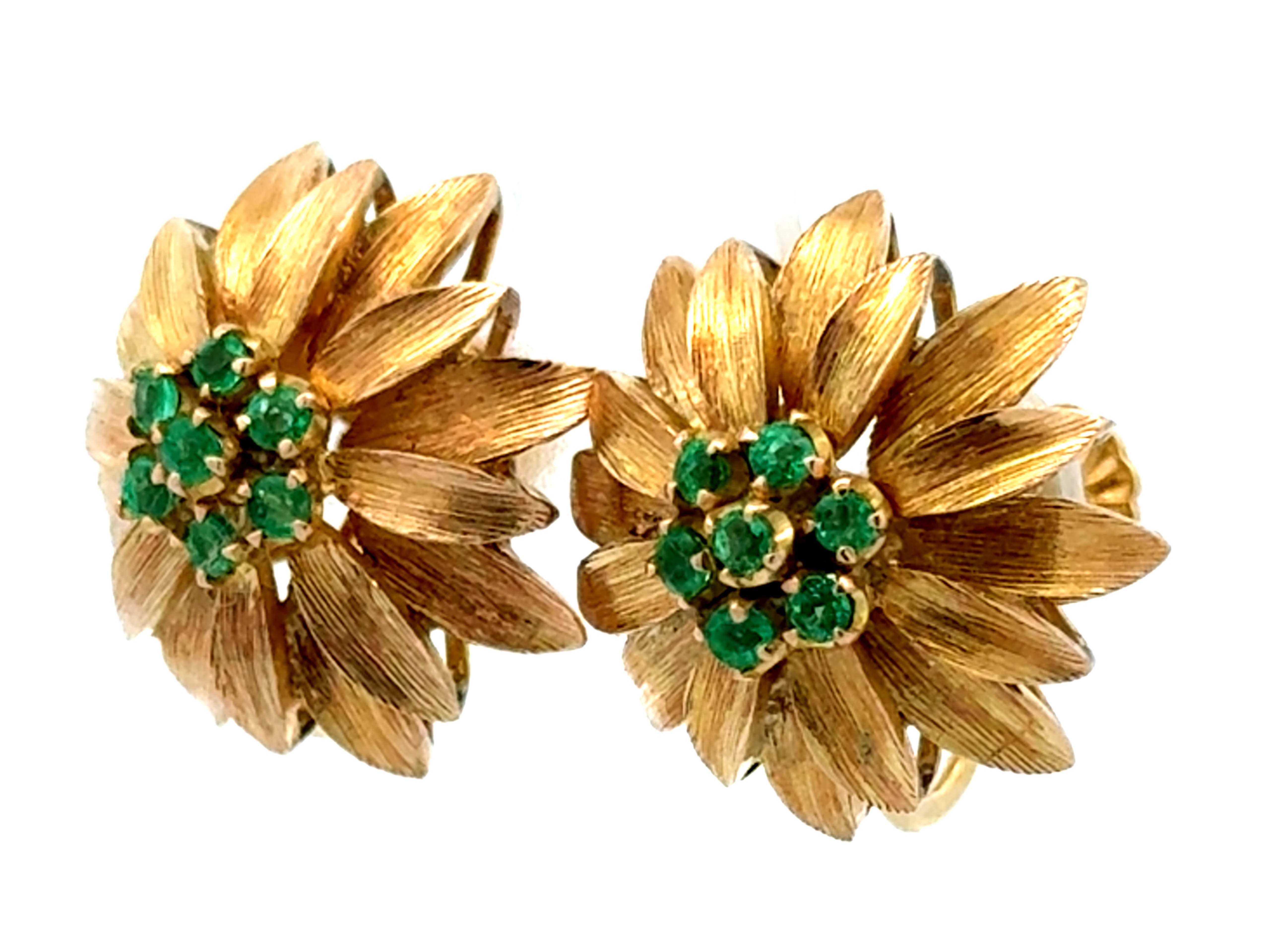 Round Cut Emerald Center Flower Earrings 14k Yellow Gold For Sale