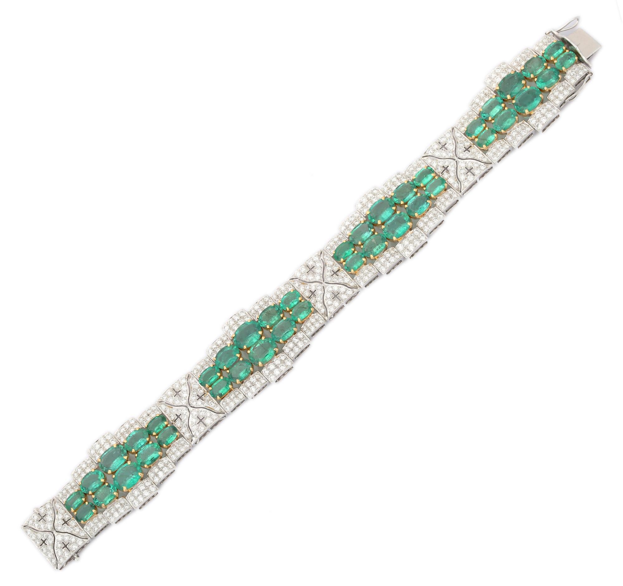 Bold Armband aus 18 Karat massivem Weißgold mit 23,74 Karat Smaragd und 7,09 Karat Diamant (Ovalschliff)