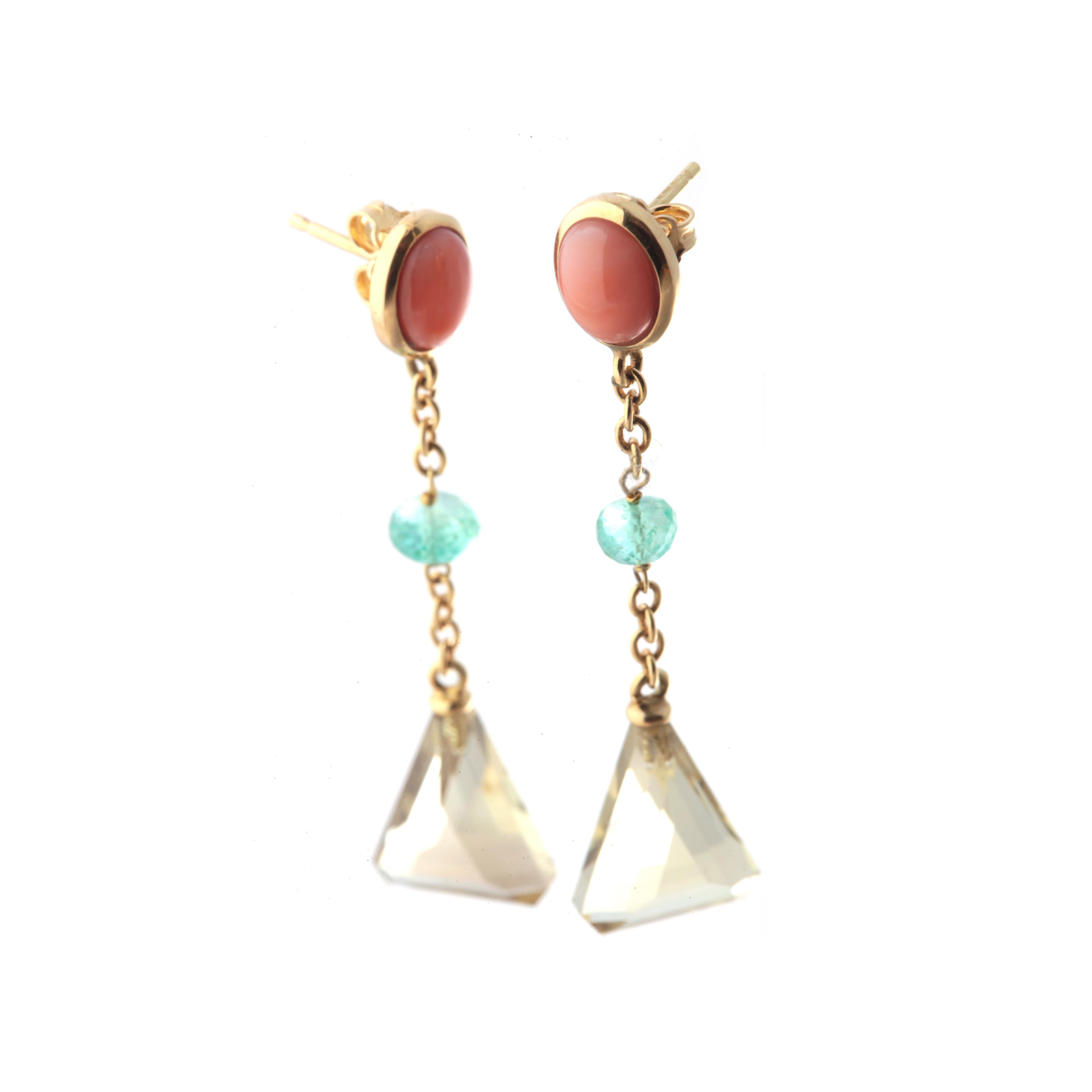 Ohrhänger mit Smaragd, Citrin, Quarz und rosa Koralle aus 18 Karat Gelbgold im Zustand „Neu“ im Angebot in Milano, IT