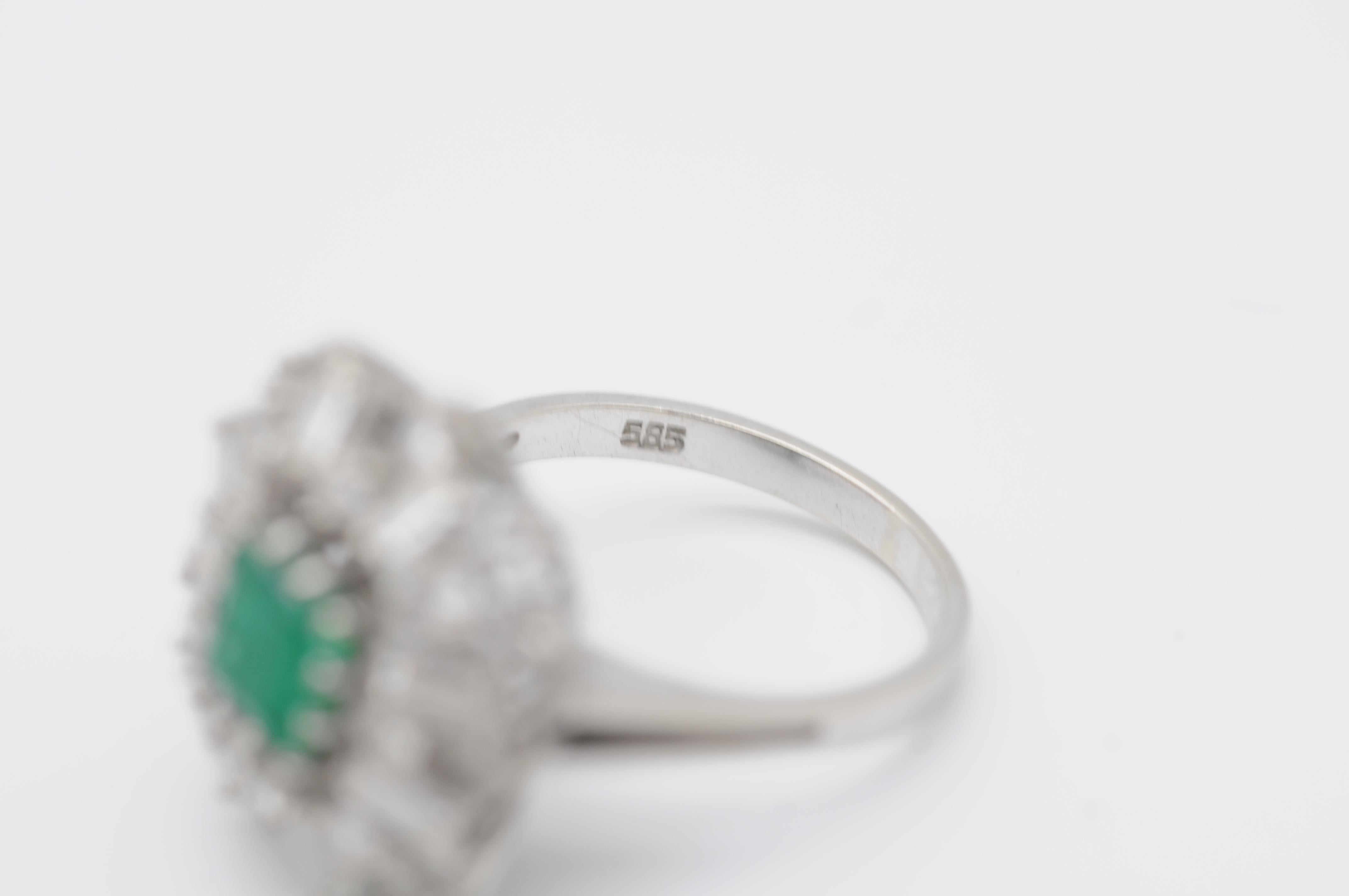  Emerald cluster Ring with Diamonds in 14k white gold For Sale 11