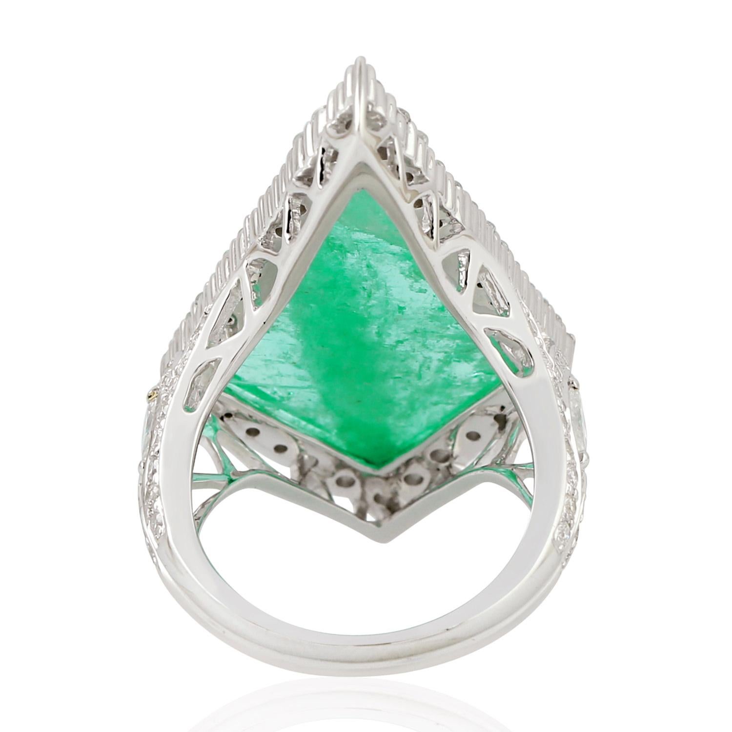 Art Deco Emerald Cocktail Ring with Pave Diamond in 18k White Gold For Sale