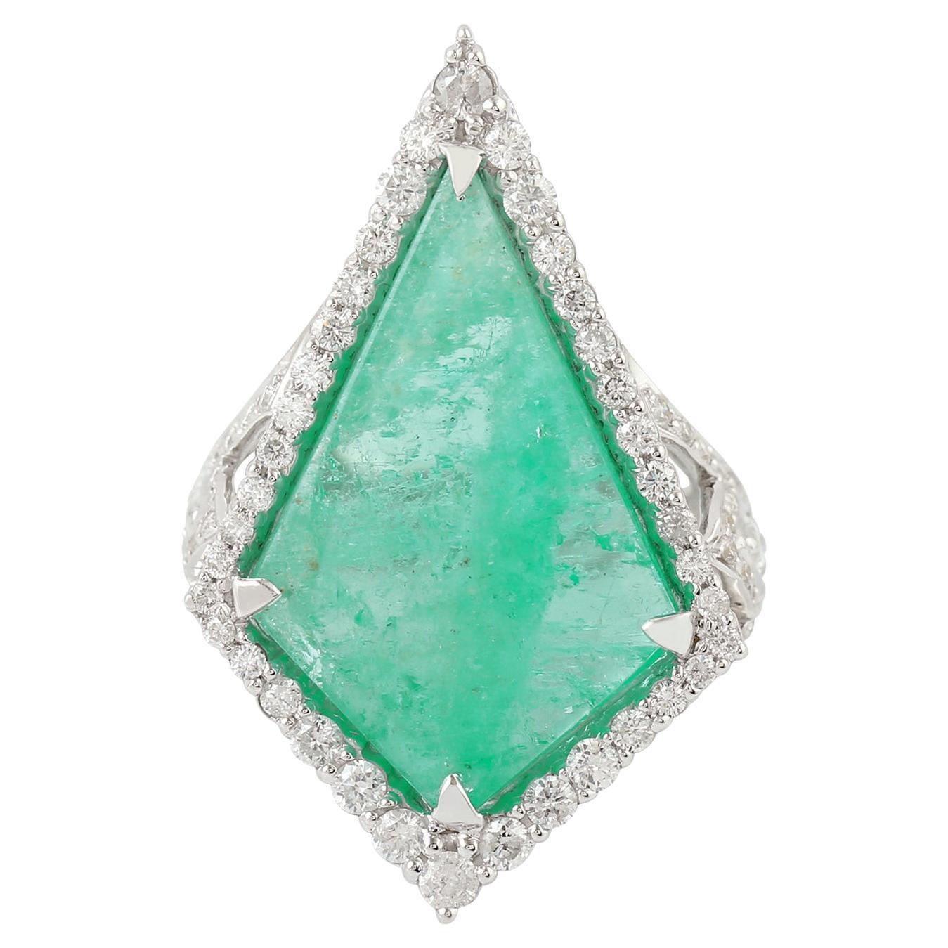 Emerald Cocktail Ring with Pave Diamond in 18k White Gold For Sale