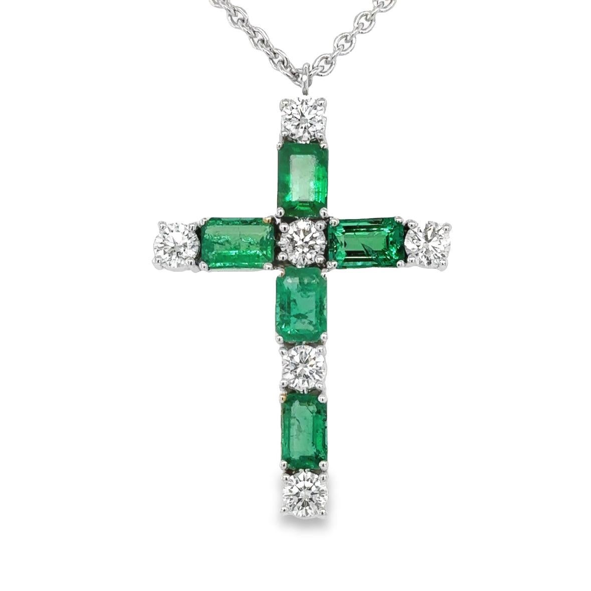 TIMELESS Necklace Cross in white gold 18Kt 9.50 gr with 5 Emerald Cut Green Emerald in total 2.24 ct and 6 Round Diamonds G Color VS Clarity in total 1.05 ct

The Timeless Collection was inspired by the endless elegance and sophistication of classic