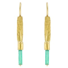 Emerald Crystal, 22 Karat Yellow Gold Drop Earrings with 18 Karat Gold Wires