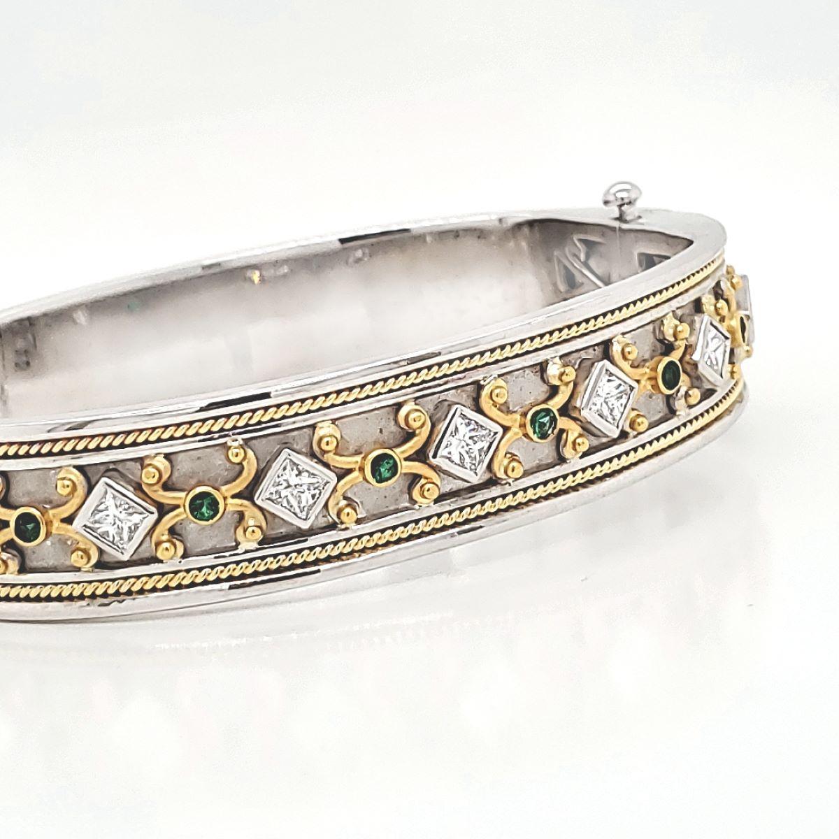 Emerald Cts 0.32 and Princess Cut Cts 1.15 Diamond Bangle Bracelet For Sale 3