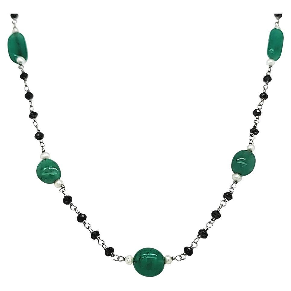 Collar de Cuentas de Esmeralda 29,82 Cts y Diamante Negro 9,86 Cts con Perlas en venta