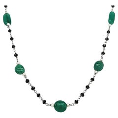 Collar de Cuentas de Esmeralda 29,82 Cts y Diamante Negro 9,86 Cts con Perlas