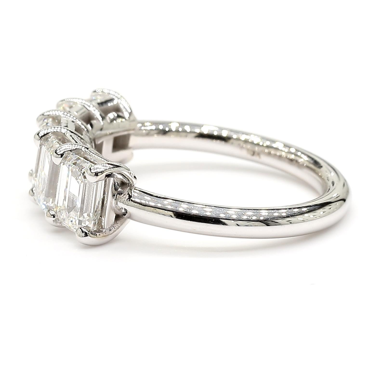 Emerald Cut 2.54 Carats Half Eternity 18K White Gold *Natural Diamonds* F VVS In New Condition For Sale In New York, NY