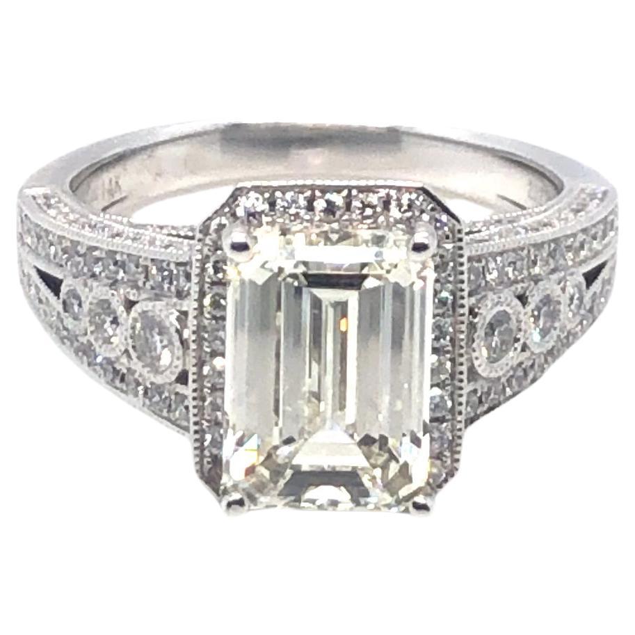 Emerald Cut 3.01ct Diamond Engagement Ring 14K White Gold For Sale