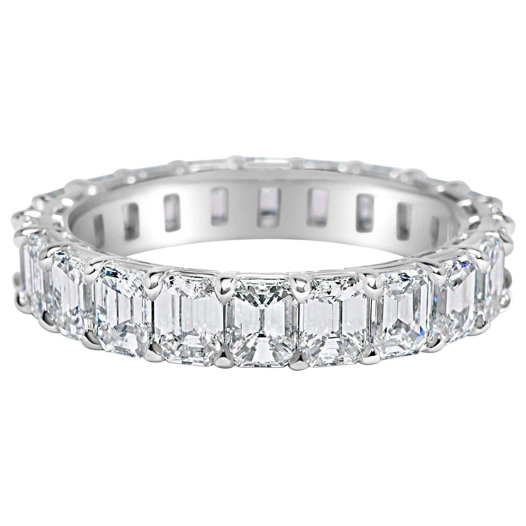 For Sale:  3.80 Carat Emerald Cut Diamond Wedding Eternity Band In Platinum