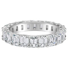 3,80 Karat Smaragdschliff Diamant Hochzeit Eternity Band in Platin