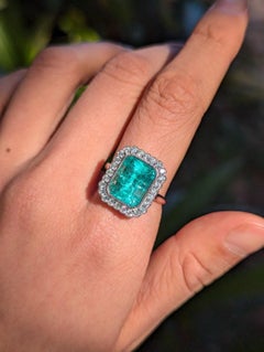 Emerald Cut 5.6ct Natural Colombian Emerald Diamond Halo Ring Platinum O / 7