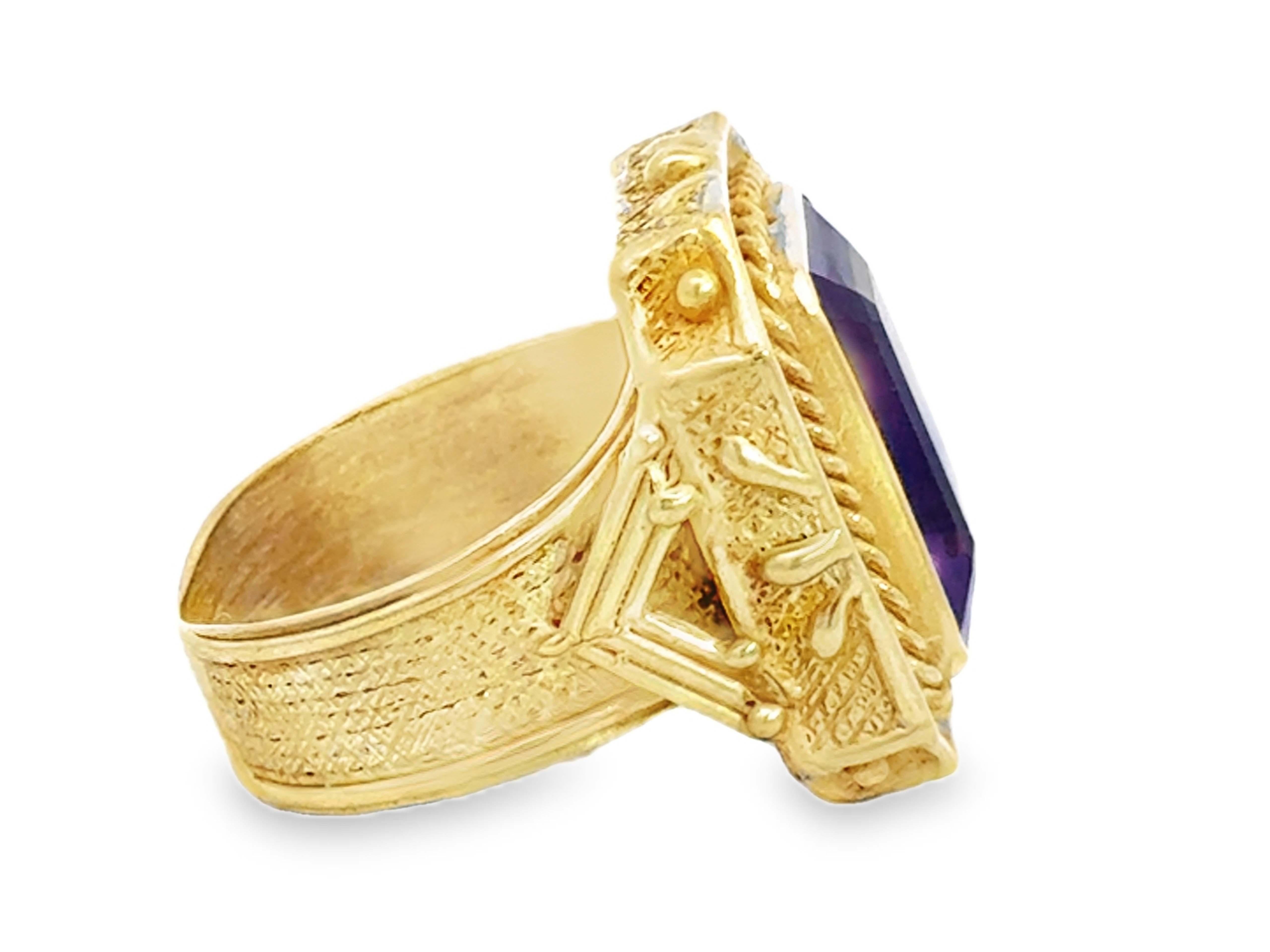 Emerald Cut 7 Carat Purple Amethyst Ring 18K Yellow Gold For Sale 1