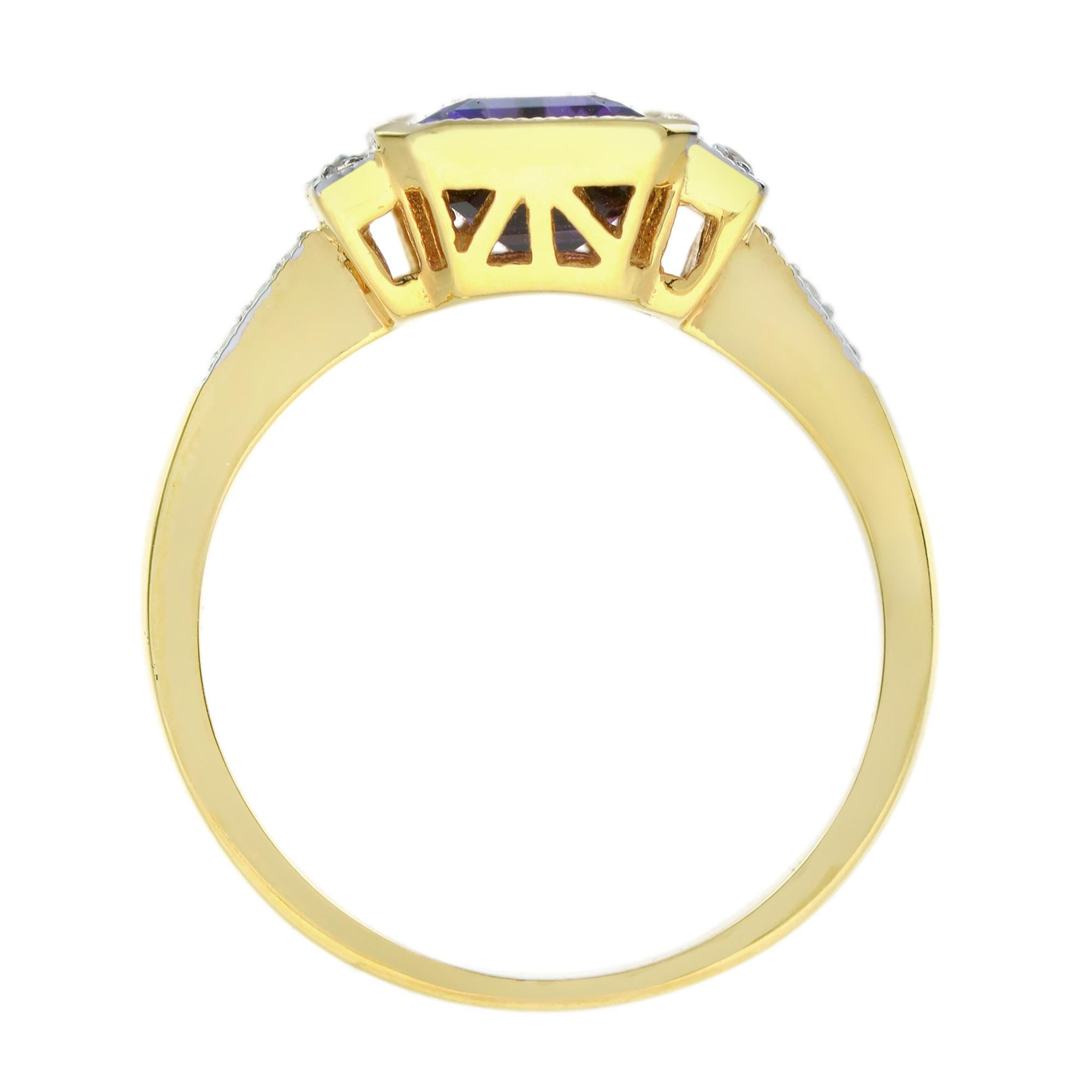 De las mujeres Anillo de hombro de amatista y diamante talla esmeralda en oro amarillo de 14 quilates en venta