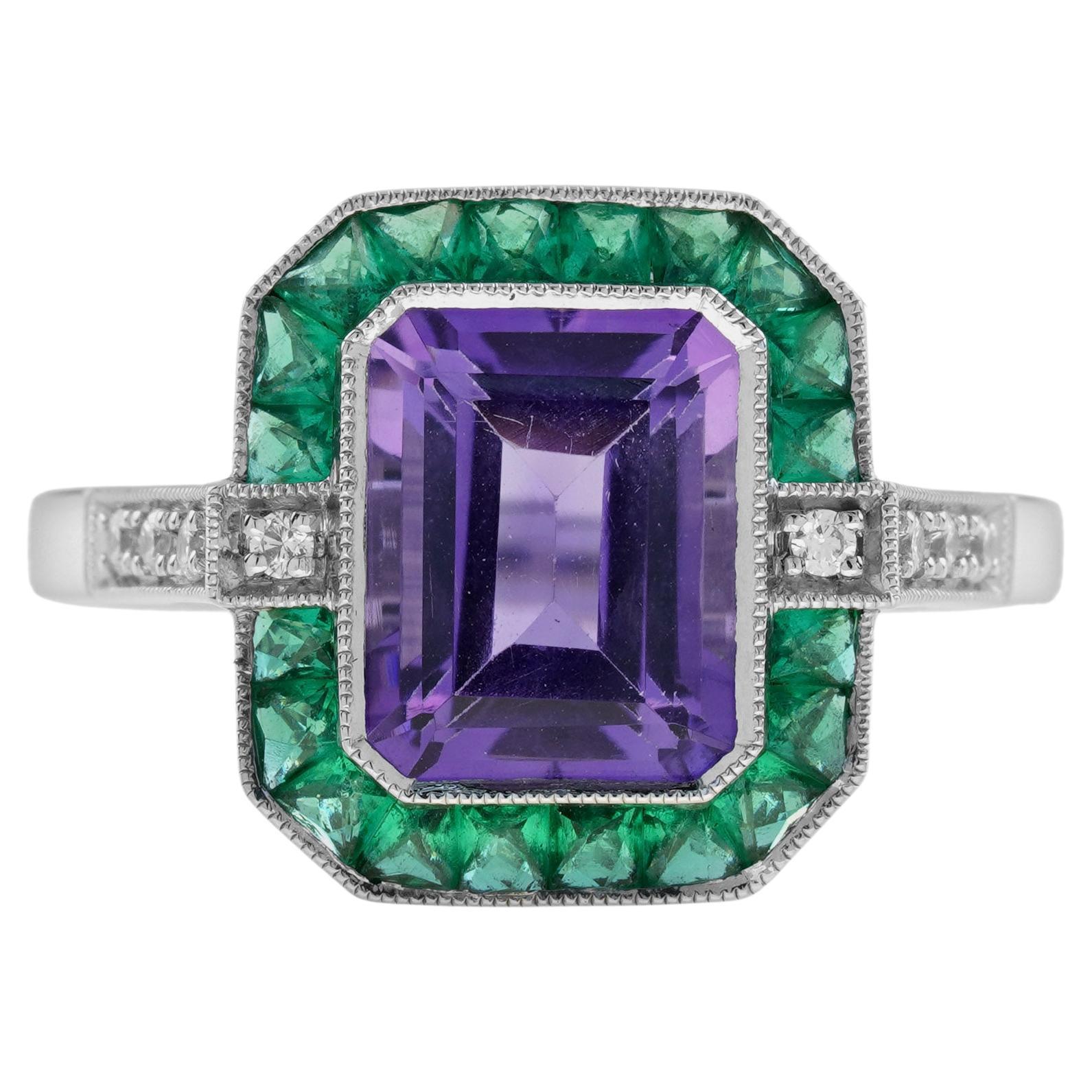 Ring aus 14 Karat Weißgold mit Amethyst im Smaragdschliff, Smaragd, Smaragd und Diamant im Art-déco-Stil