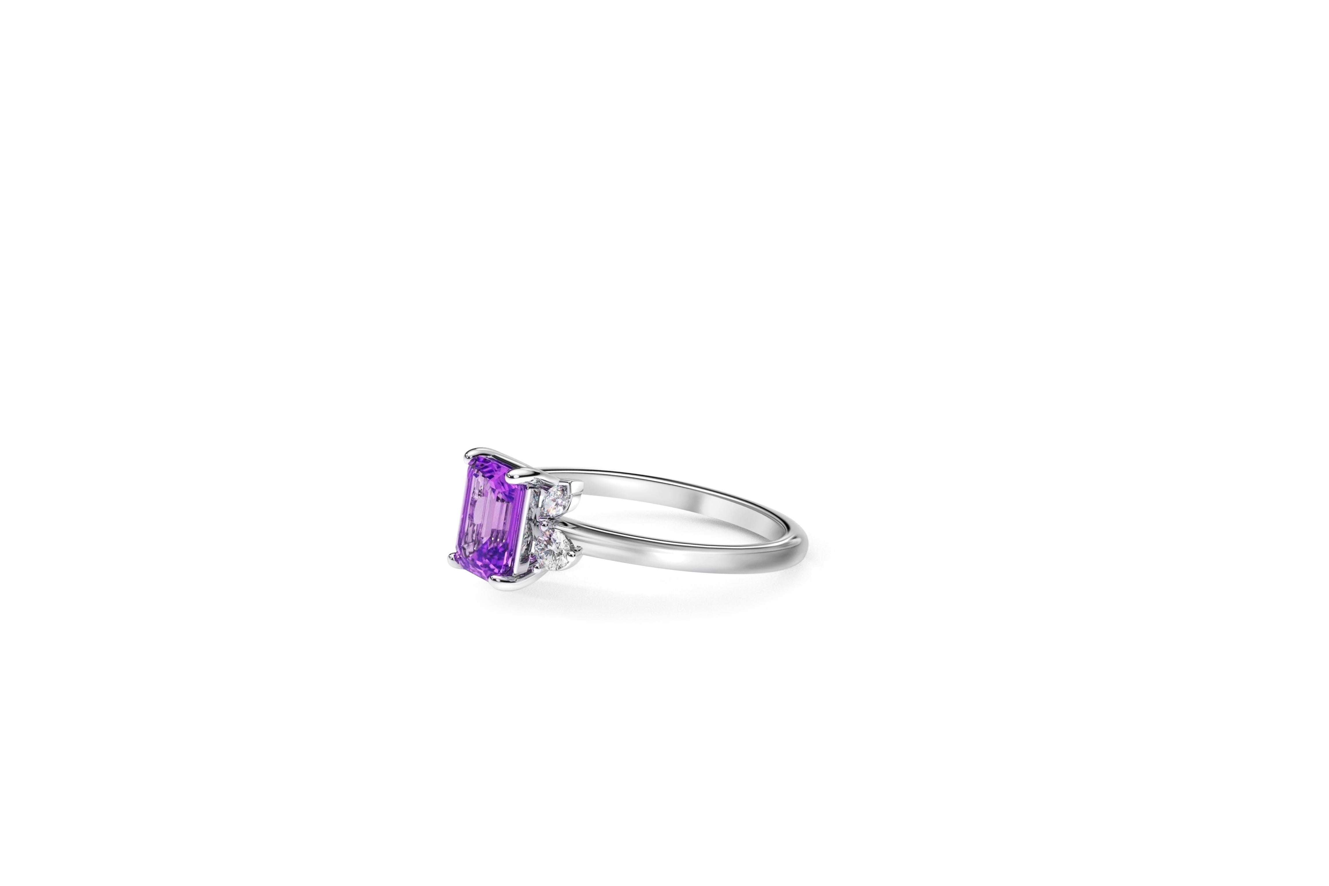 Emerald Cut Amethyst & Moissanites 14k gold Ring. In New Condition For Sale In Istanbul, TR