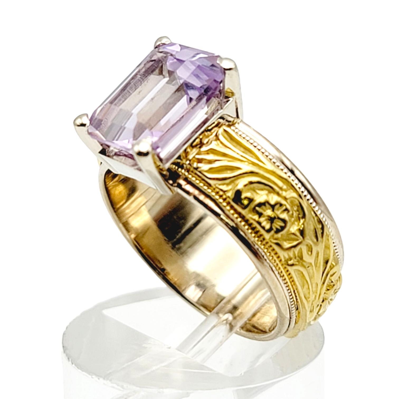 Emerald Cut Amethyst Solitaire Ring with Ornate Engraved Band in 18 Karat Gold For Sale 3
