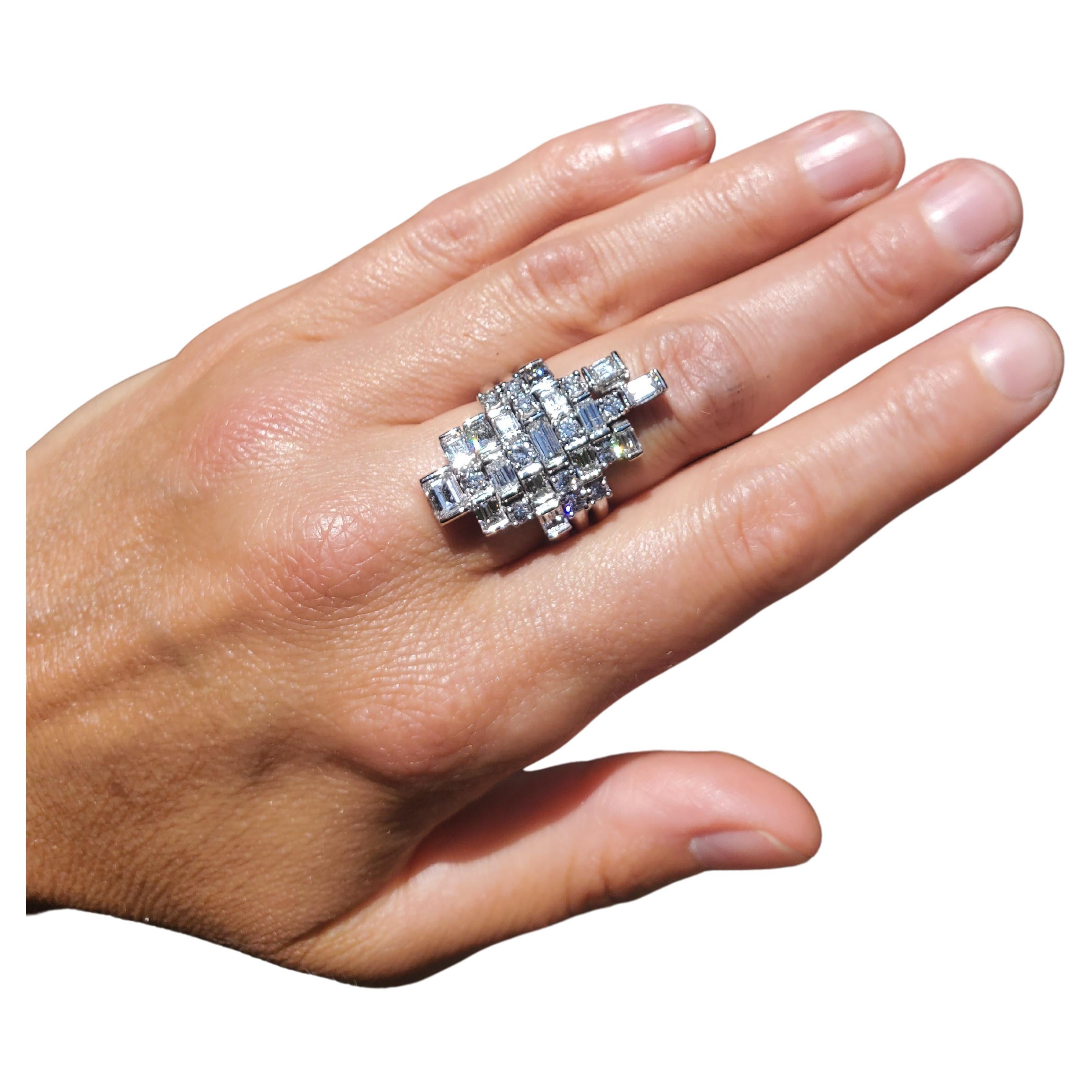 Emerald-Cut and Brilliant-Cut Diamonds=4.55cts, Platinum Ring Limited Edition