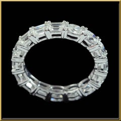 Emerald Cut and Oval Cut Diamond 2 in 1 Eternity Ring in 18 Karat Gold