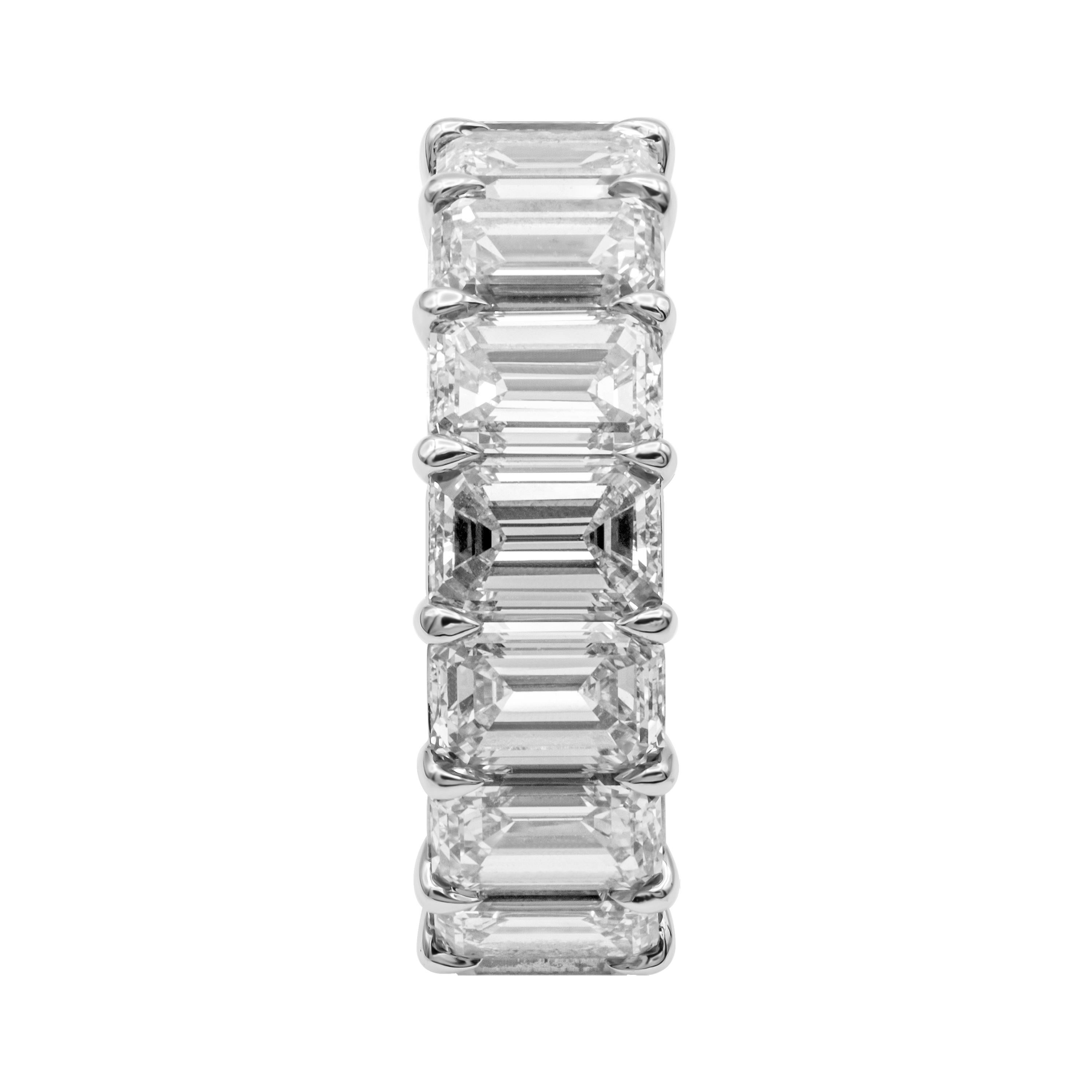 The most wanted piece of jewelry in 2020, timeless, edgy and stylish
Handcrafted Band , the highest quality of mounting you will find! Delicate yet sturdy 
Mounted in Platinum 950, 19 emerald cut diamonds totaling 9.14ct total, 0.5ct each stone
All