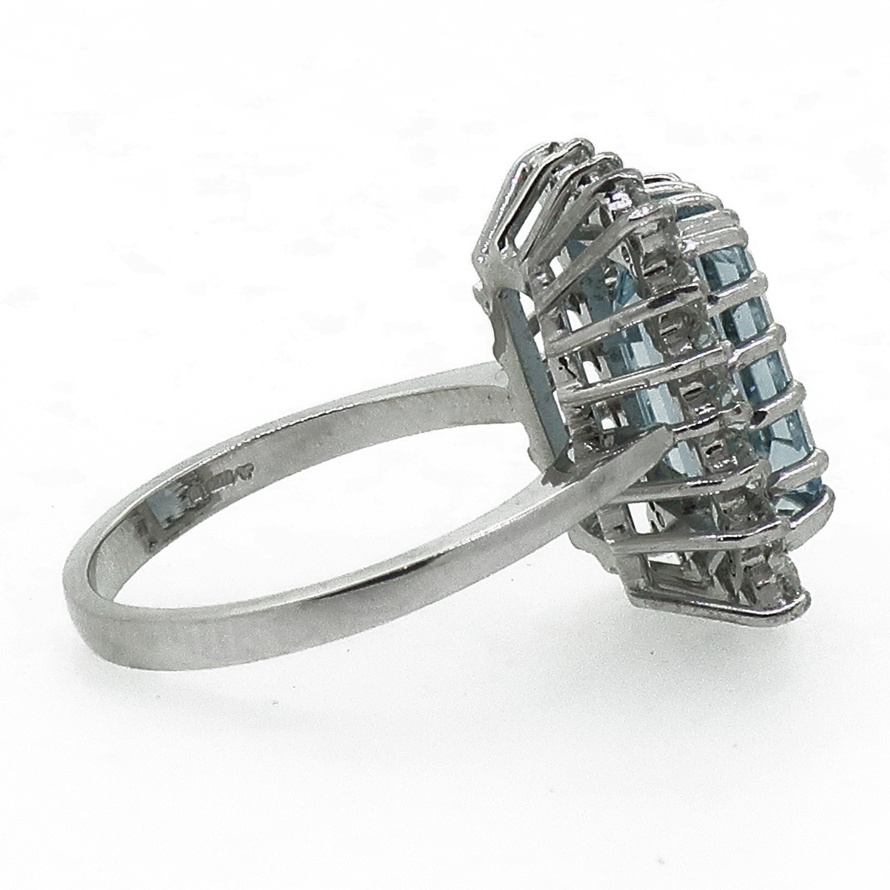 Emerald Cut Aquamarine and Diamond Claw Set Cluster Ring 18 Karat White Gold In New Condition In East Grinstead, GB
