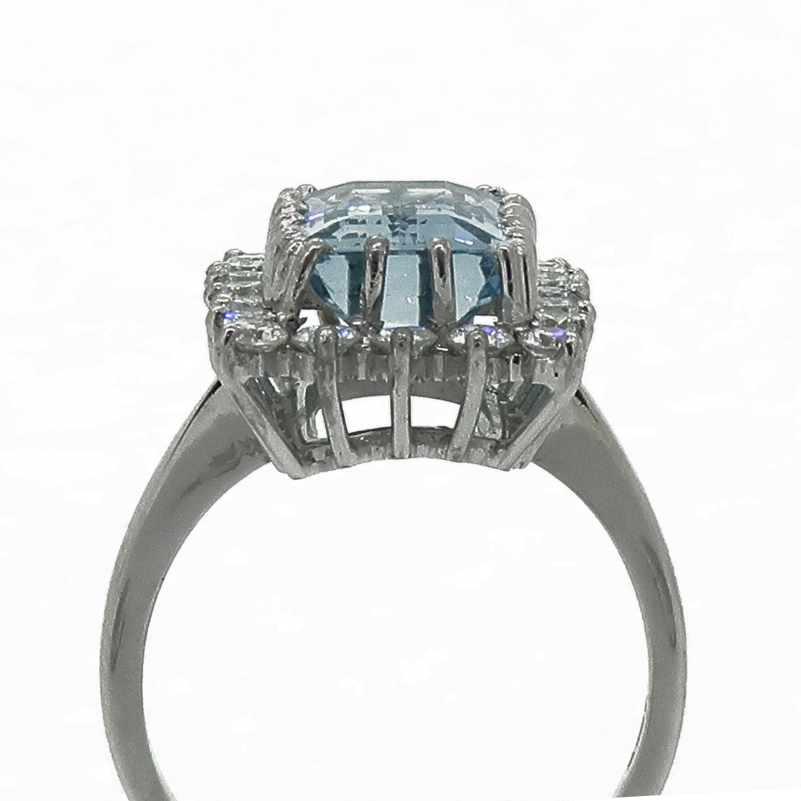 Emerald Cut Aquamarine and Diamond Claw Set Cluster Ring 18 Karat White Gold 1