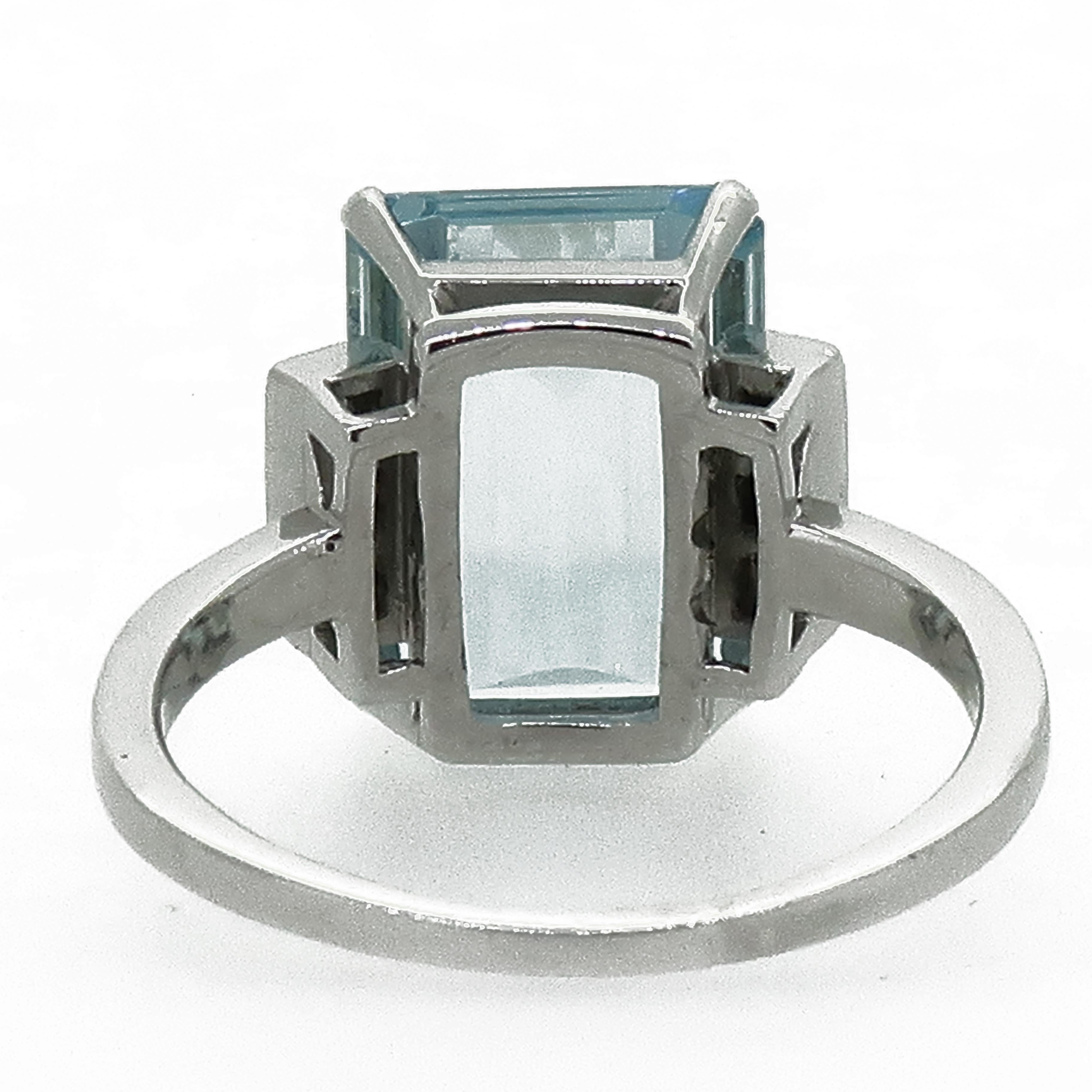 Art Deco Emerald Cut Aquamarine and Diamond Cocktail Ring