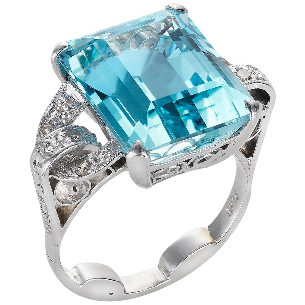 Emerald Cut Aquamarine and Diamond Platinum Ring
