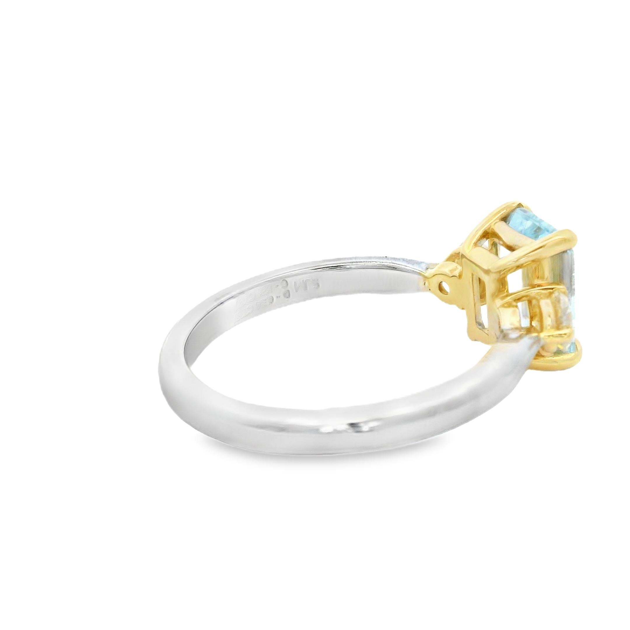 Emerald-Cut Aquamarine and Diamond Ring 1.25ct in Two-Tone Gold Size 7 For Sale 1