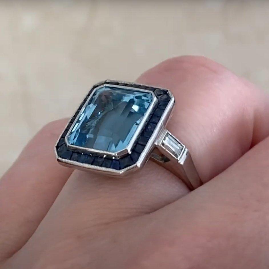 Bague grappe aigue-marine taille émeraude (environ 4,80 carats), platine Pour femmes en vente