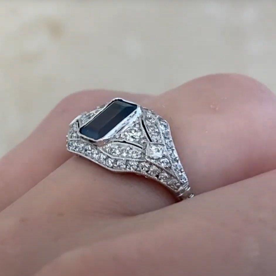 Verlobungsring aus Platin mit Aquamarin im Smaragdschliff (ca. 0,80 Karat) im Angebot 1
