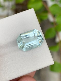 Emerald Cut Aquamarine Gemstone: 5.42 Carat March Birthstone