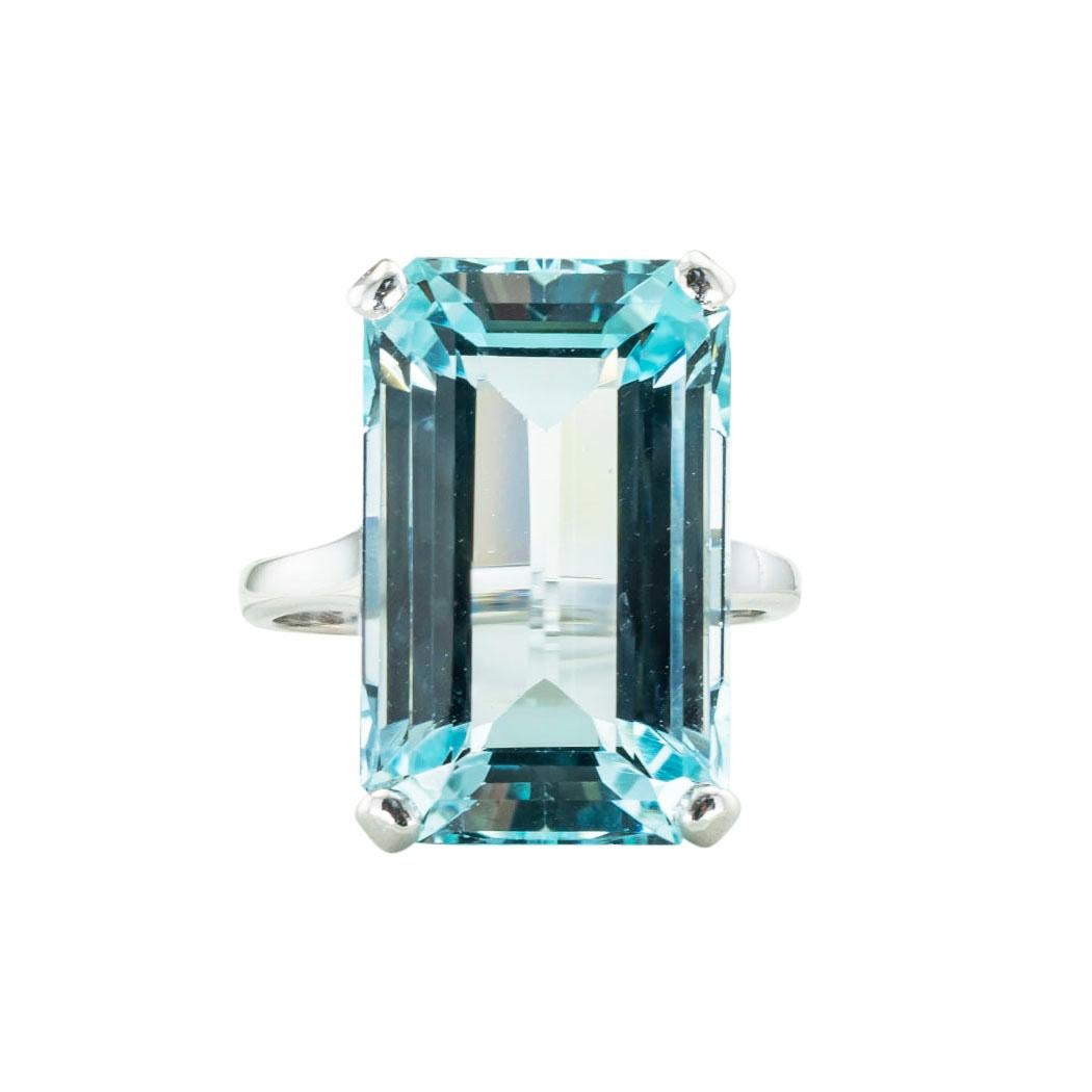 Modern Emerald Cut Aquamarine White Gold Cocktail Ring