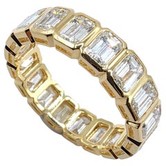 Emerald Cut Bezel Set Diamond Eternity Wedding Band Ring in 18K Yellow Gold