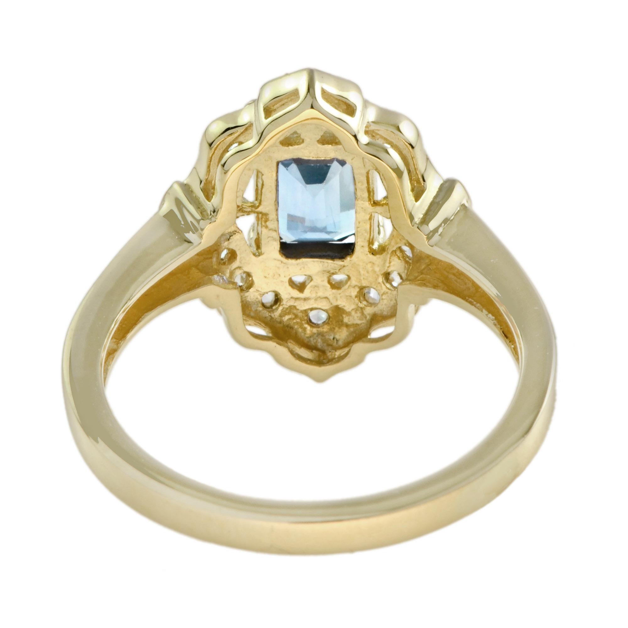 En vente :  Bague de style vintage en or jaune 14 carats avec topaze bleue taille émeraude et halo de diamants 2