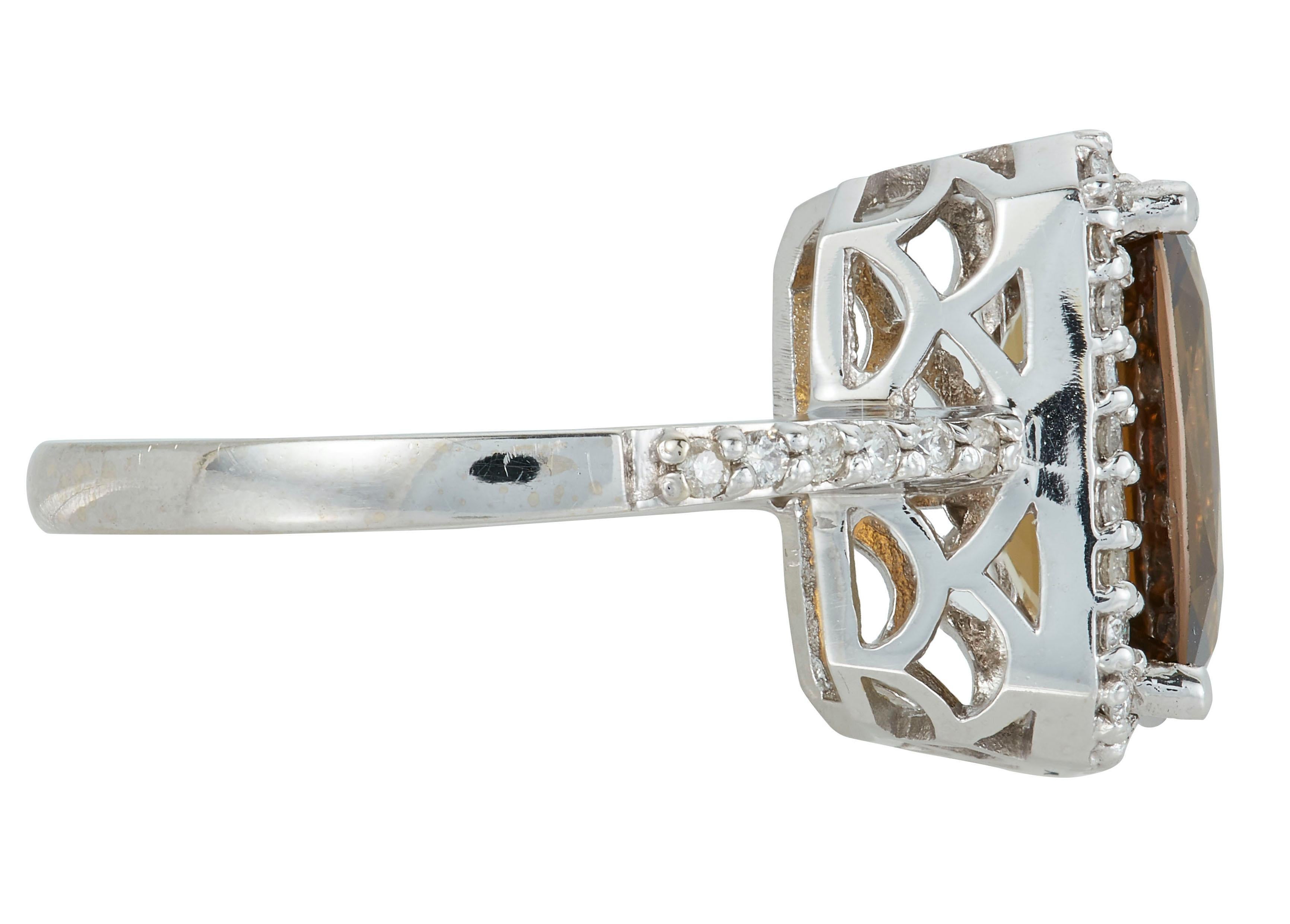 14K White Gold
1 Emerald Cut Chrysoberyl at 5.91 Carats
42 Brilliant Round White Diamonds at 0.42 Carats - Color: H-I /Clarity: SI

Alberto offers complimentary sizing on all rings.

Fine one-of-a-kind craftsmanship meets incredible quality in this