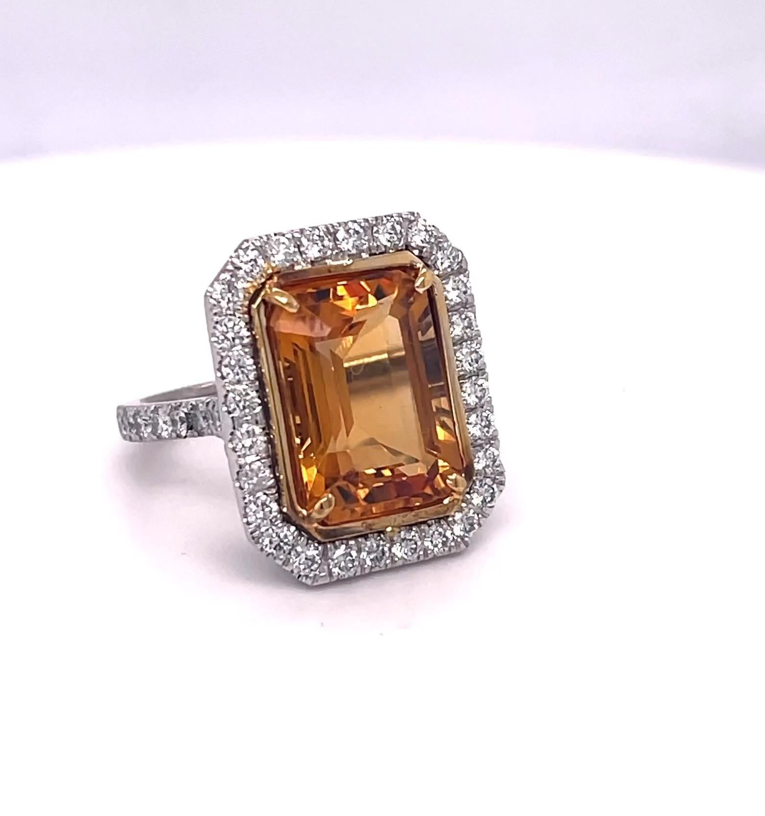 Emerald Cut Citrine and Diamond 7.71 Carats Ring, Platinum / 18KYG In New Condition For Sale In Beverly Hills, CA