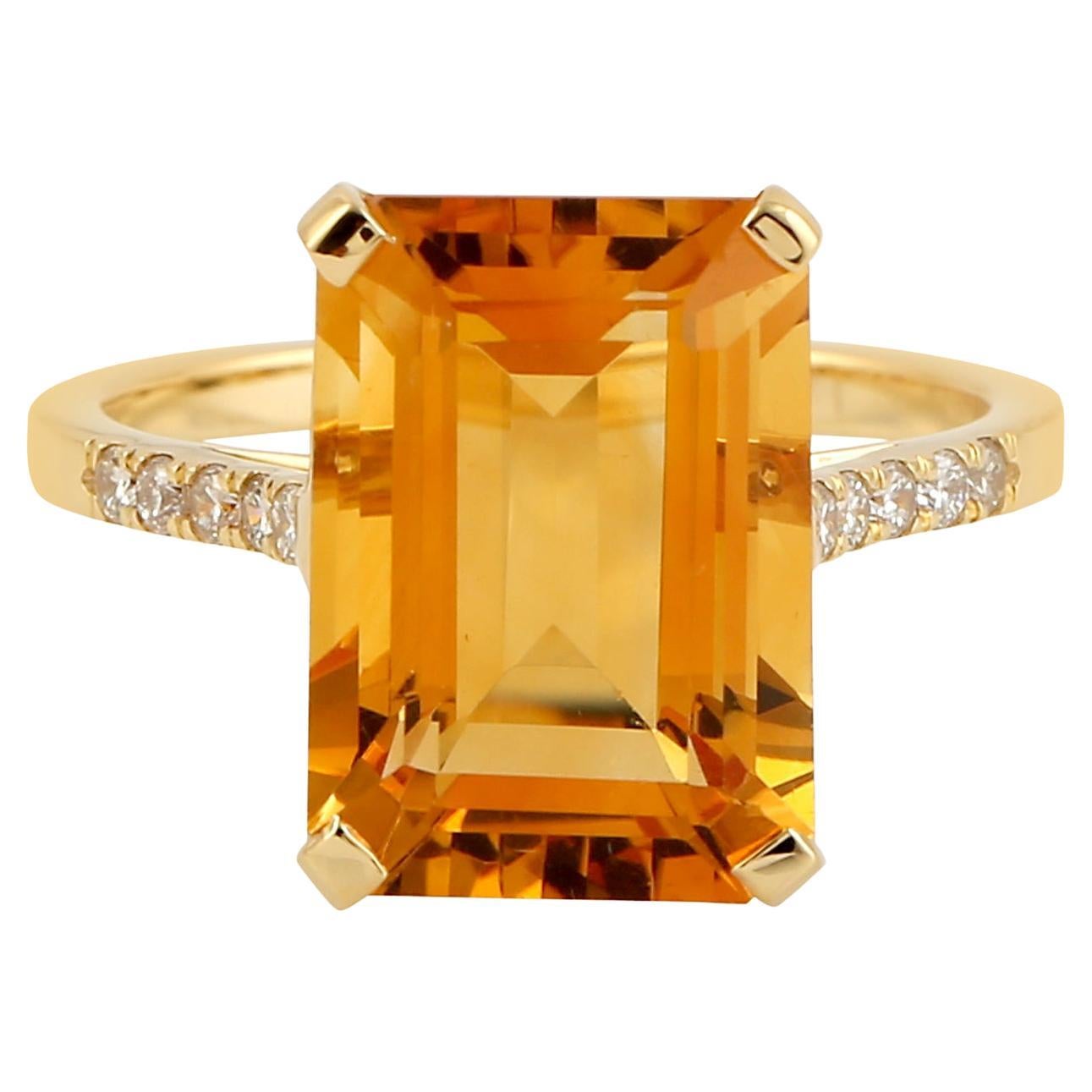Emerald Cut Citrine Cocktail Ring with Pave Diamond in 18k Yellow Gold For Sale