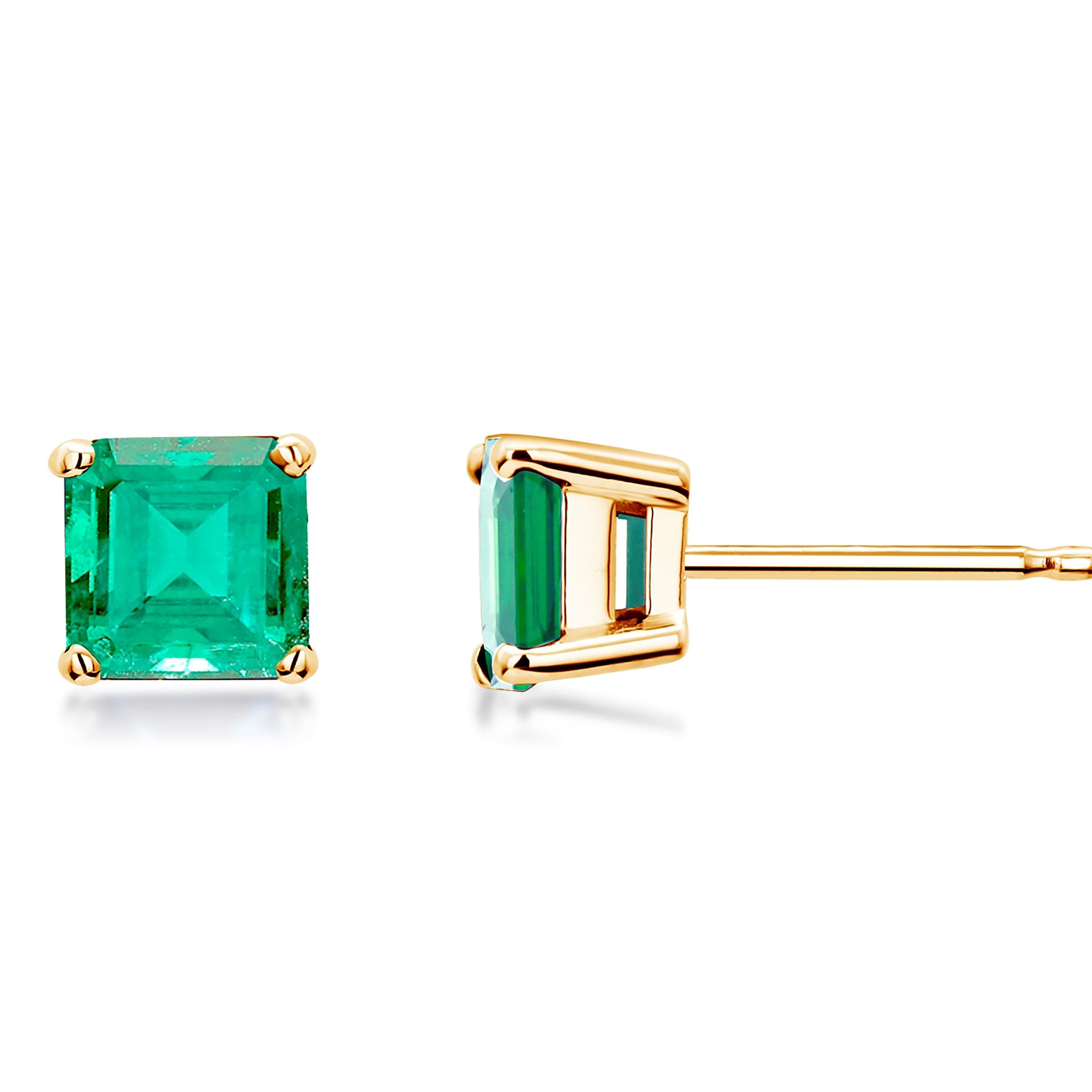 Emerald Cut Colombia Emerald Yellow Gold Stud Earrings  In New Condition In New York, NY