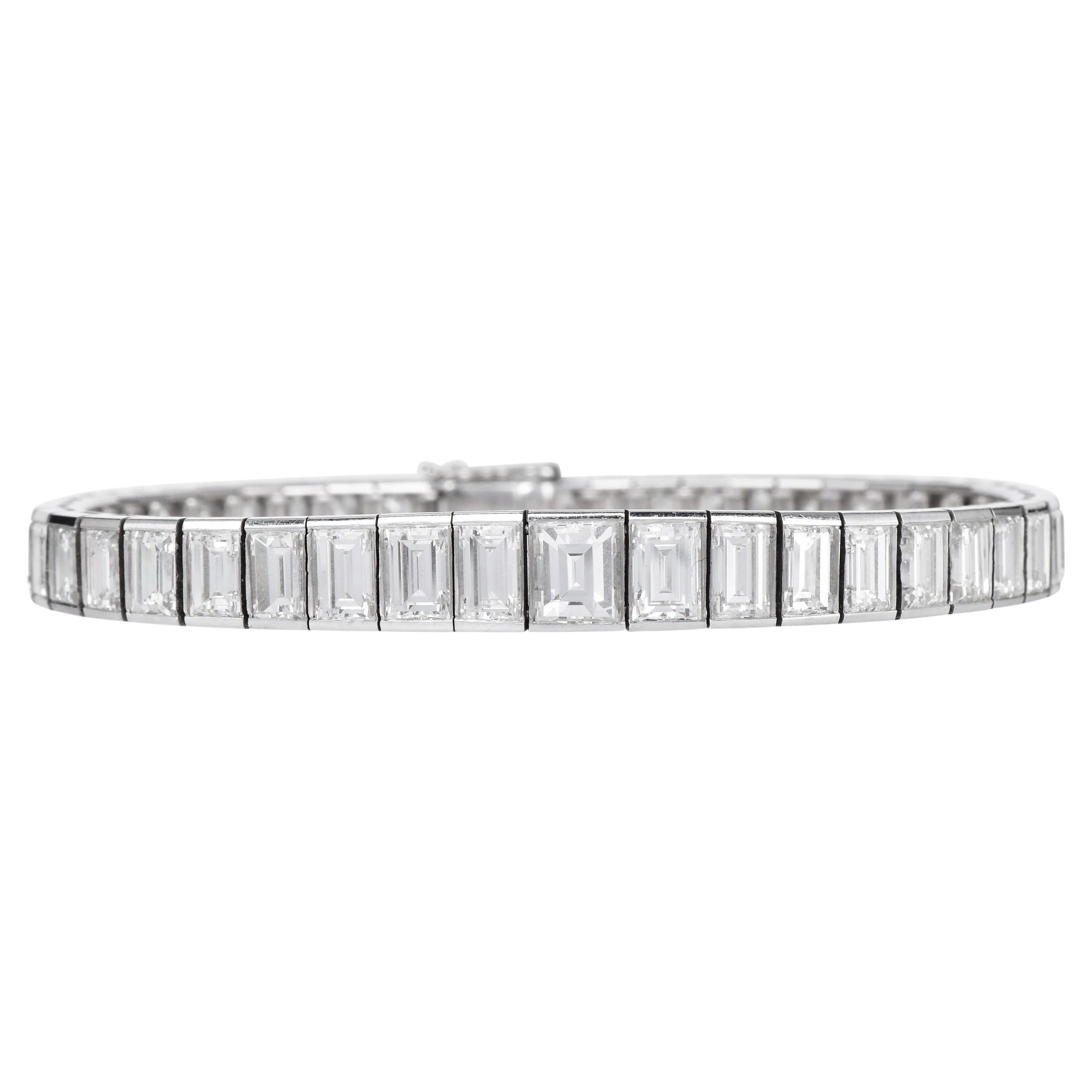 Emerald Cut Diamond 18.50 carat Platinum Line Bracelet