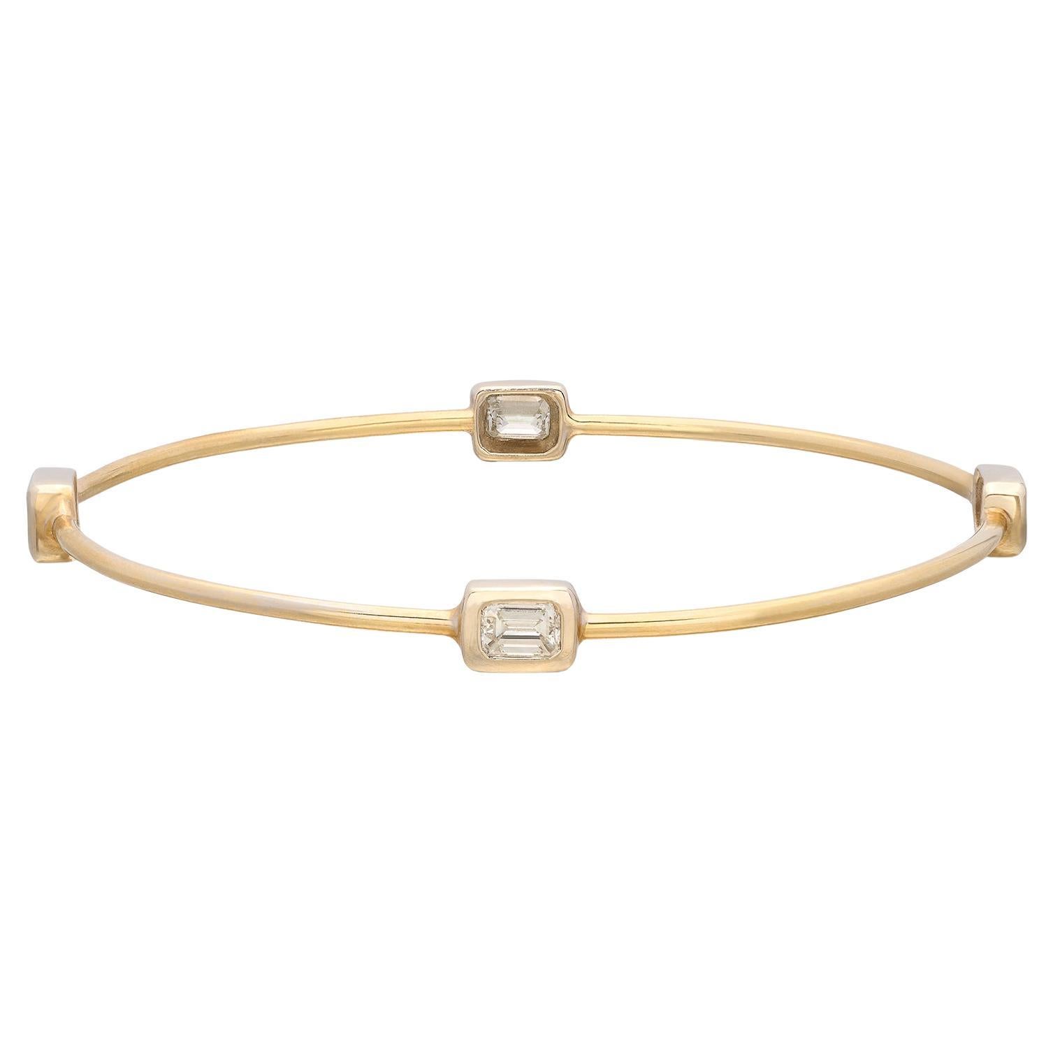 Bracelet en or 18k avec diamant taille émeraude en vente