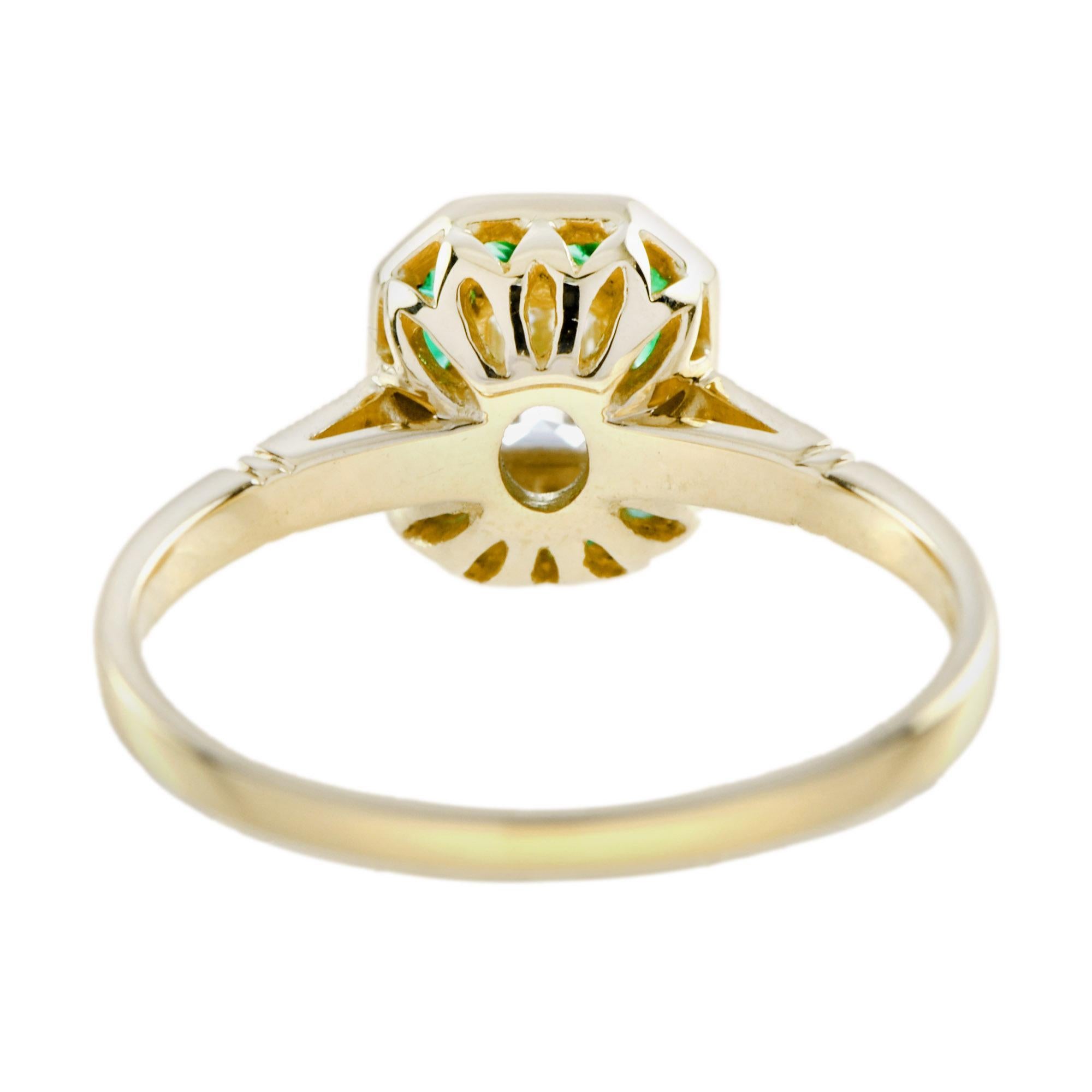 Smaragdgeschliffener Diamant und Smaragd Verlobungsring im Art Deco Stil aus 18K Gelbgold im Angebot 3