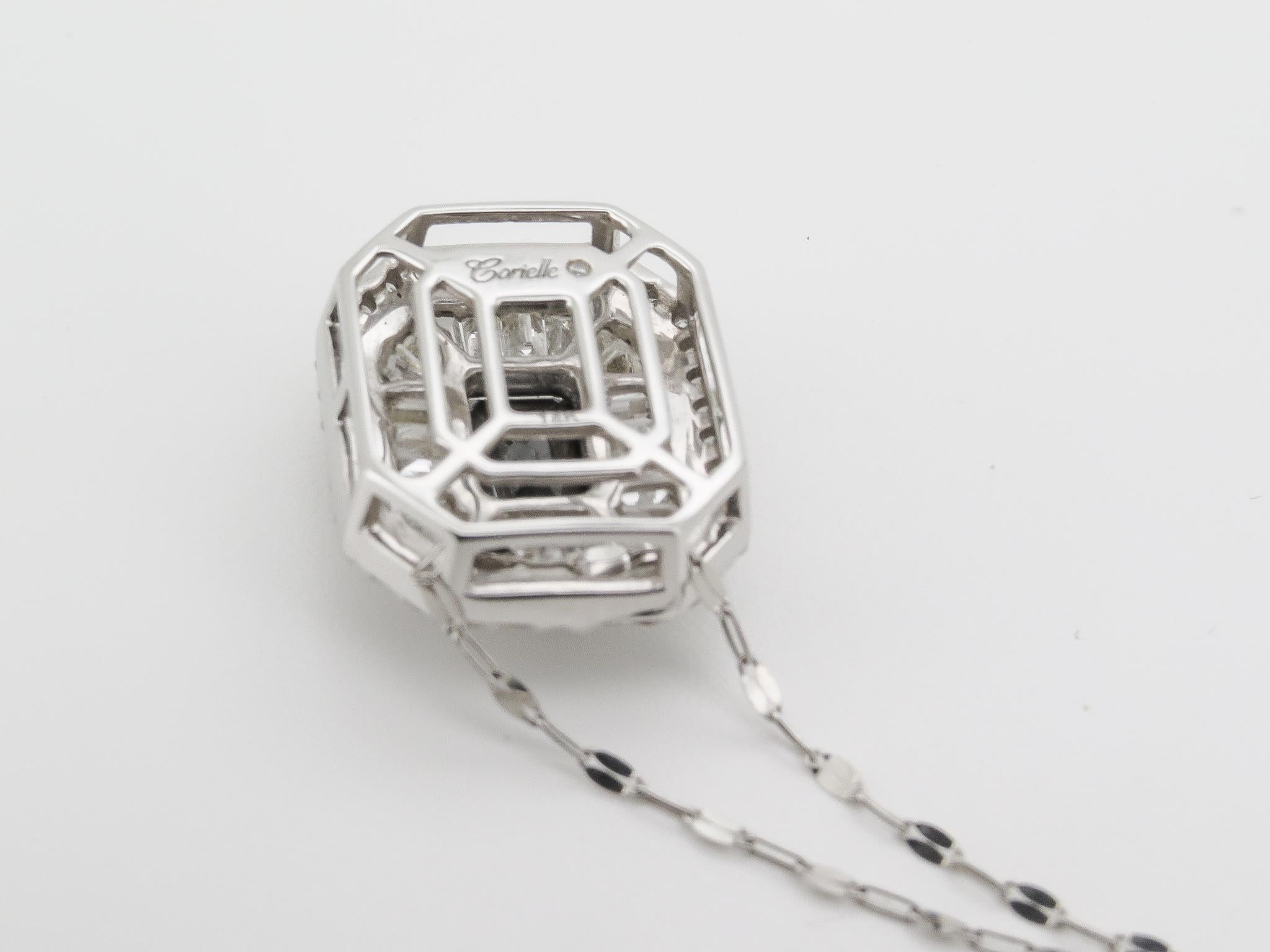 Contemporaneo Collana con diamante taglio smeraldo Baguette Burst 0.48 Ct in oro 14 K. in vendita