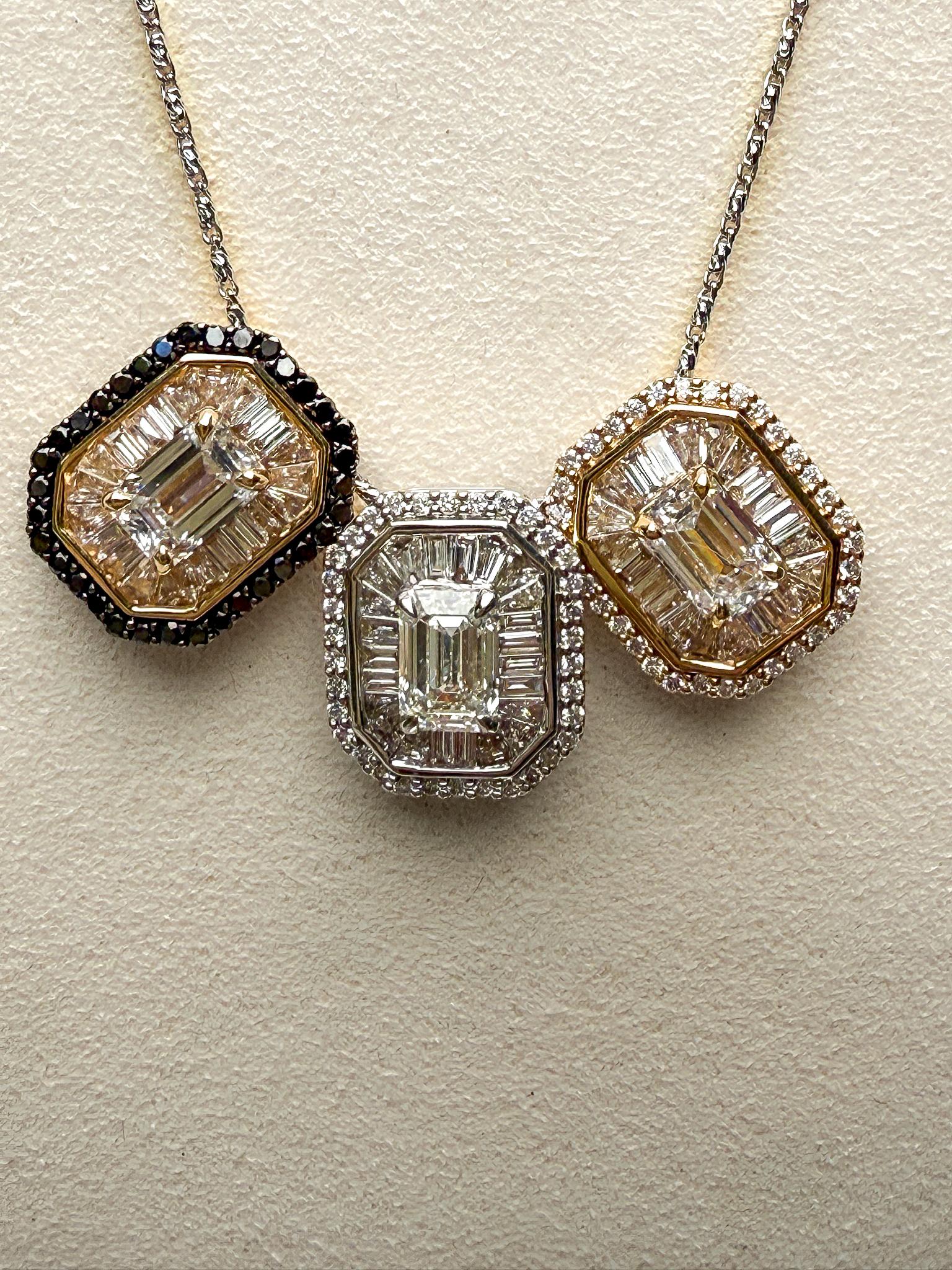 Collana con ciondolo in oro K.K. con diamanti taglio smeraldo e baguette da 2,18 carati in vendita 6