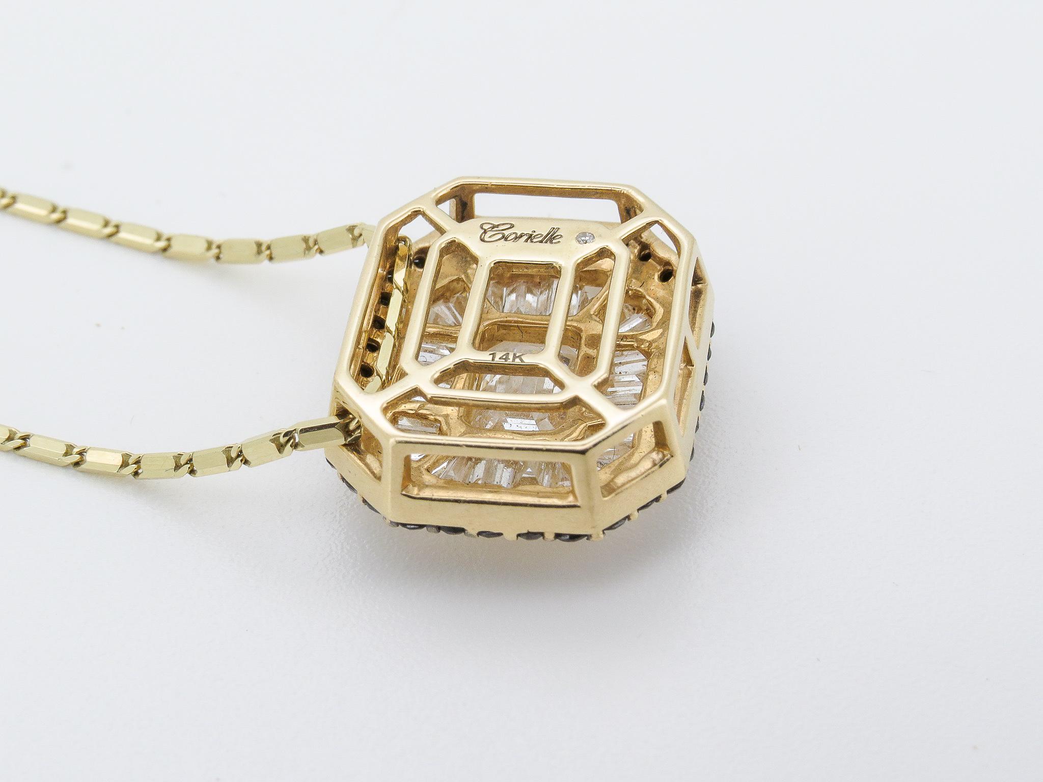 Collana con ciondolo in oro K.K. con diamanti taglio smeraldo e baguette da 2,18 carati in vendita 1